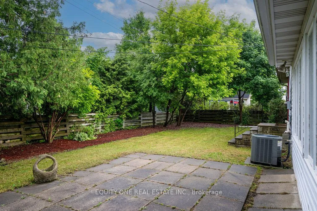 Photo 298 of 2725 Colman Street, Ottawa, Riverside Park — HOMEH
