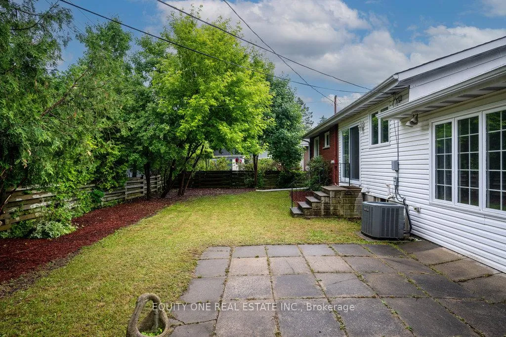 Photo 299 of 2725 Colman Street, Ottawa, Riverside Park — HOMEH
