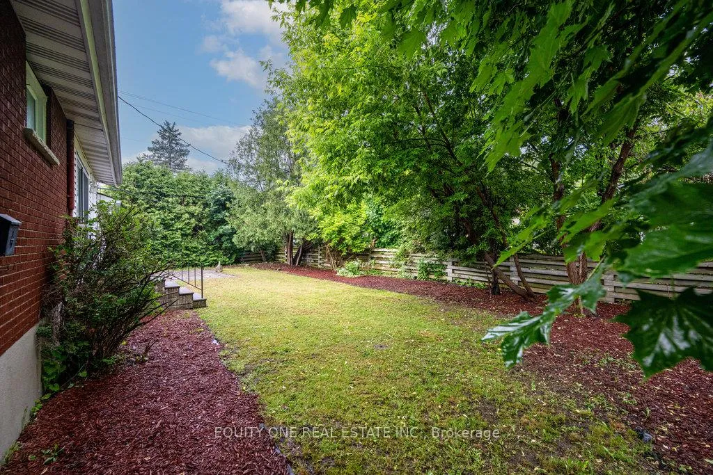 Photo 335 of 2725 Colman Street, Ottawa, Riverside Park — HOMEH