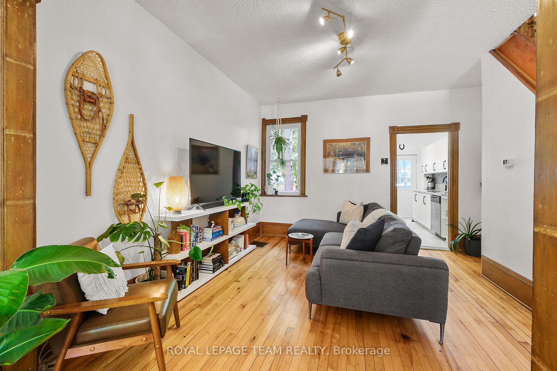 Photo 11 of 159 Hinton Avenue N, Ottawa, Ottawa West — HOMEH
