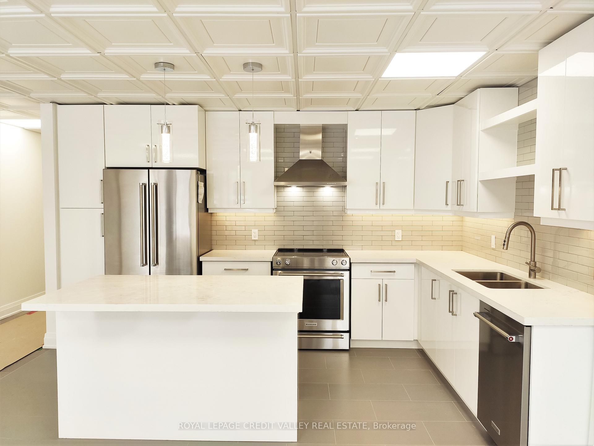 Photo 1 of Unit Upper, 31 Baldwin Street, Toronto, Kensington-Chinatown — HOMEH