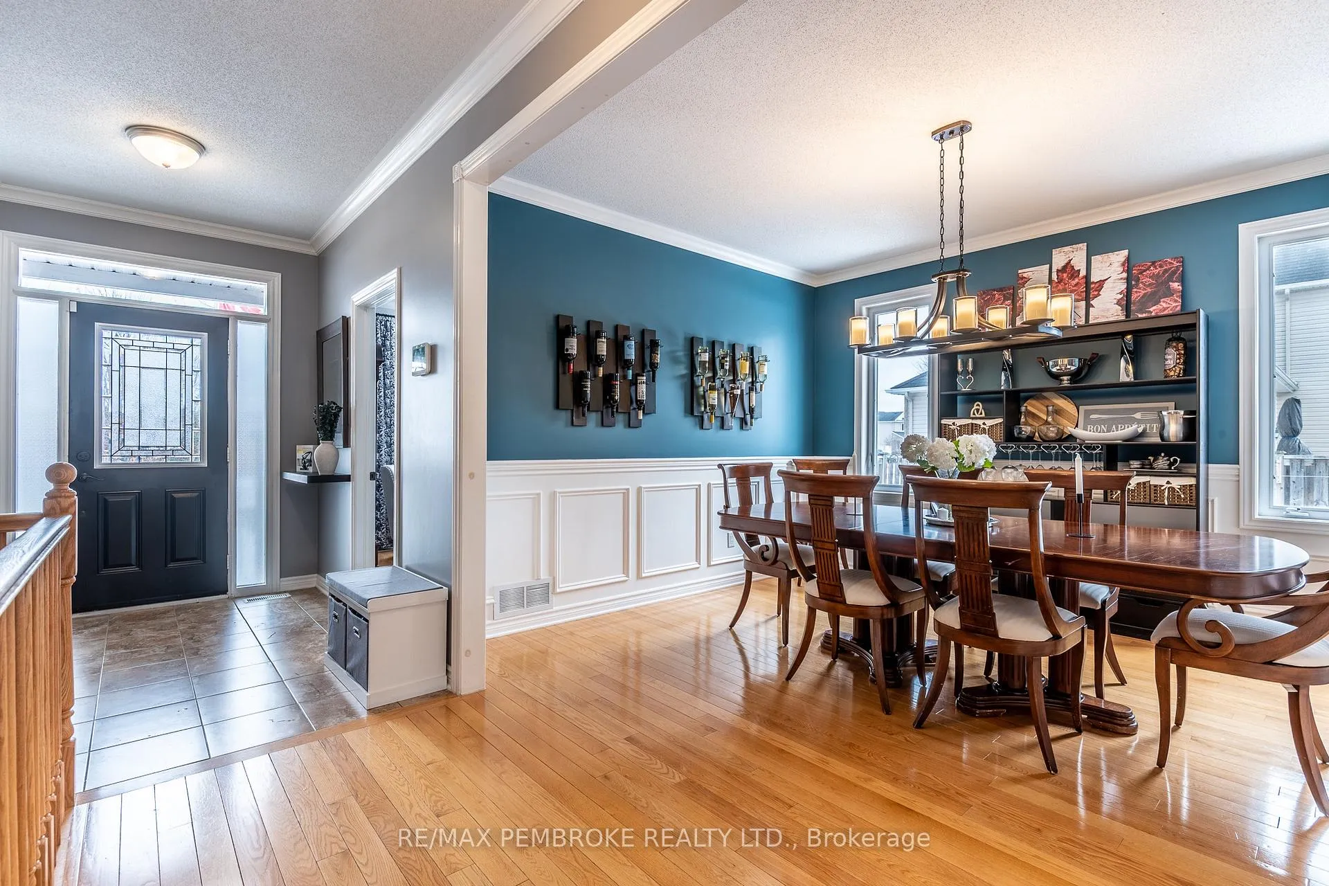 Photo 10 of 14 Bedard Boulevard, Petawawa — HOMEH