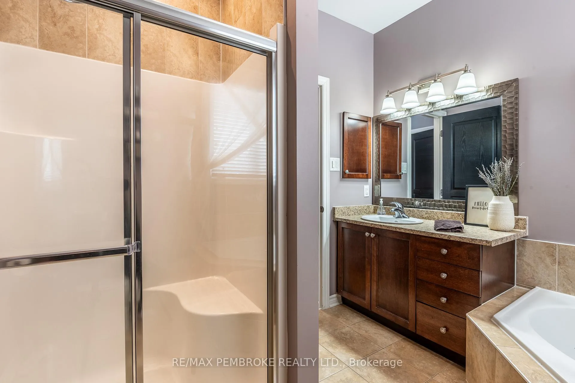 Photo 26 of 14 Bedard Boulevard, Petawawa — HOMEH