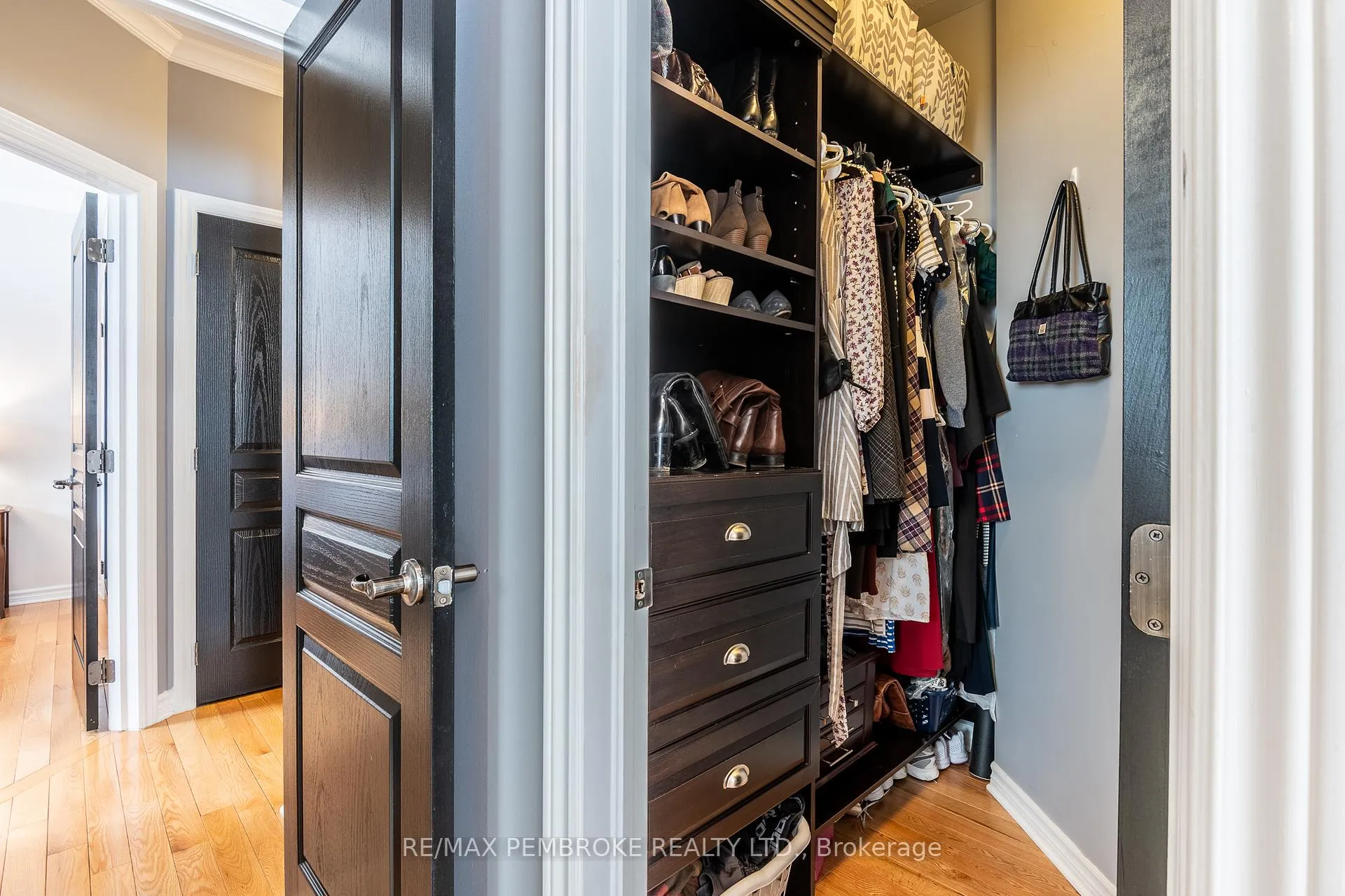 Photo 27 of 14 Bedard Boulevard, Petawawa — HOMEH