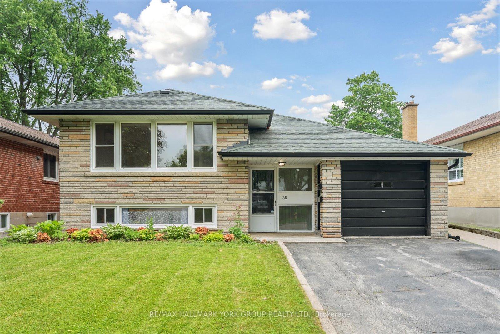Photo 1 of 35 Winnipeg Road, Etobicoke, Kingsview Village-The Westway — HOMEH