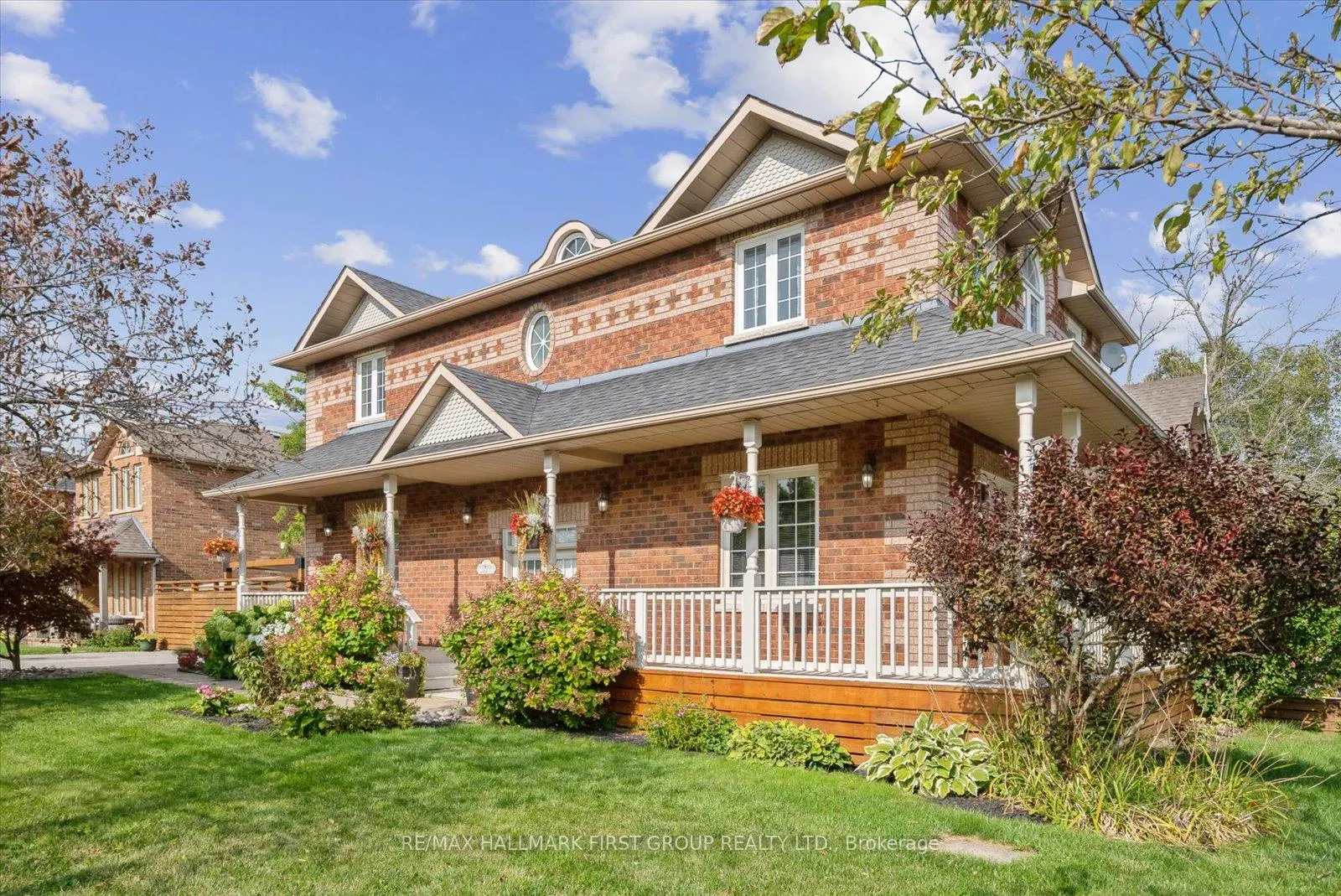 Photo 2 of 937 Pickering Beach Road, Ajax, South East — HOMEH