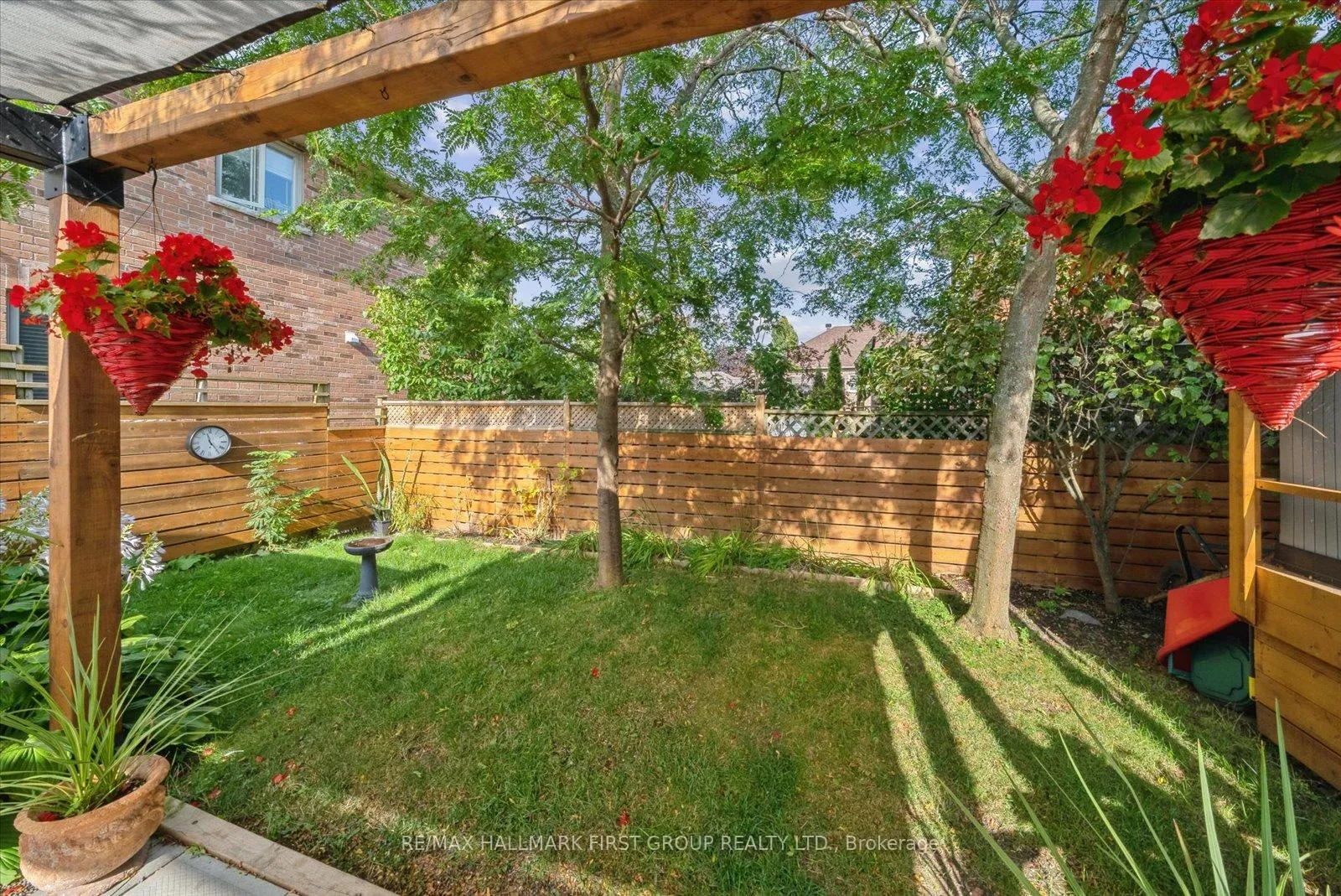 Photo 123 of 937 Pickering Beach Road, Ajax, South East — HOMEH