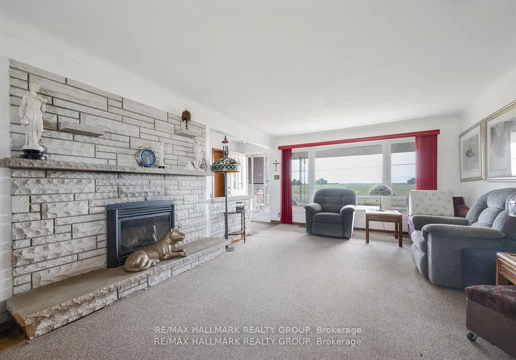 Photo 11 of 6050 Old Richmond Road, Ottawa, South of Fallowfield Road — HOMEH