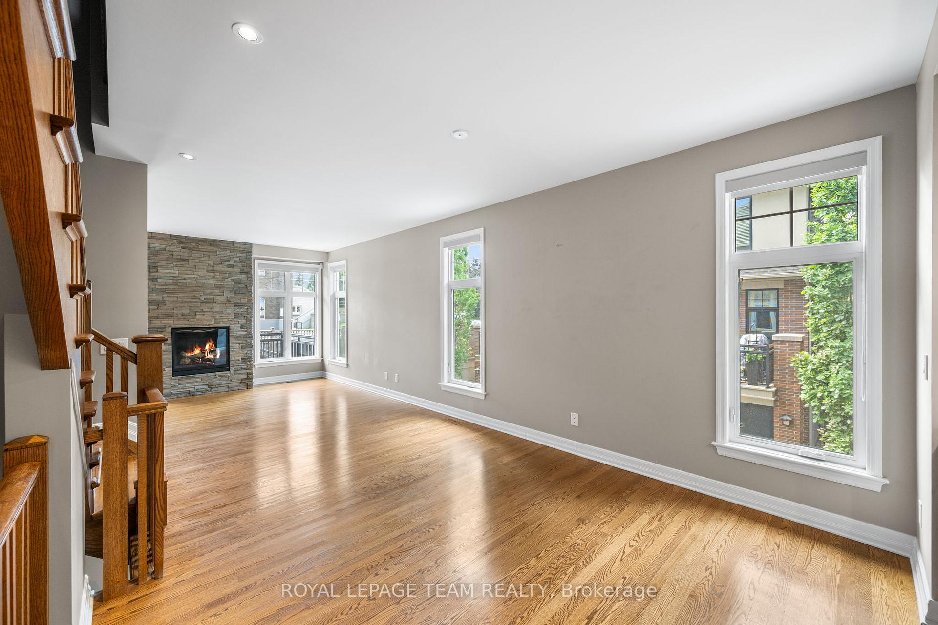 Photo 11 of 204 Dalkeith Private, Ottawa, Ottawa West — HOMEH