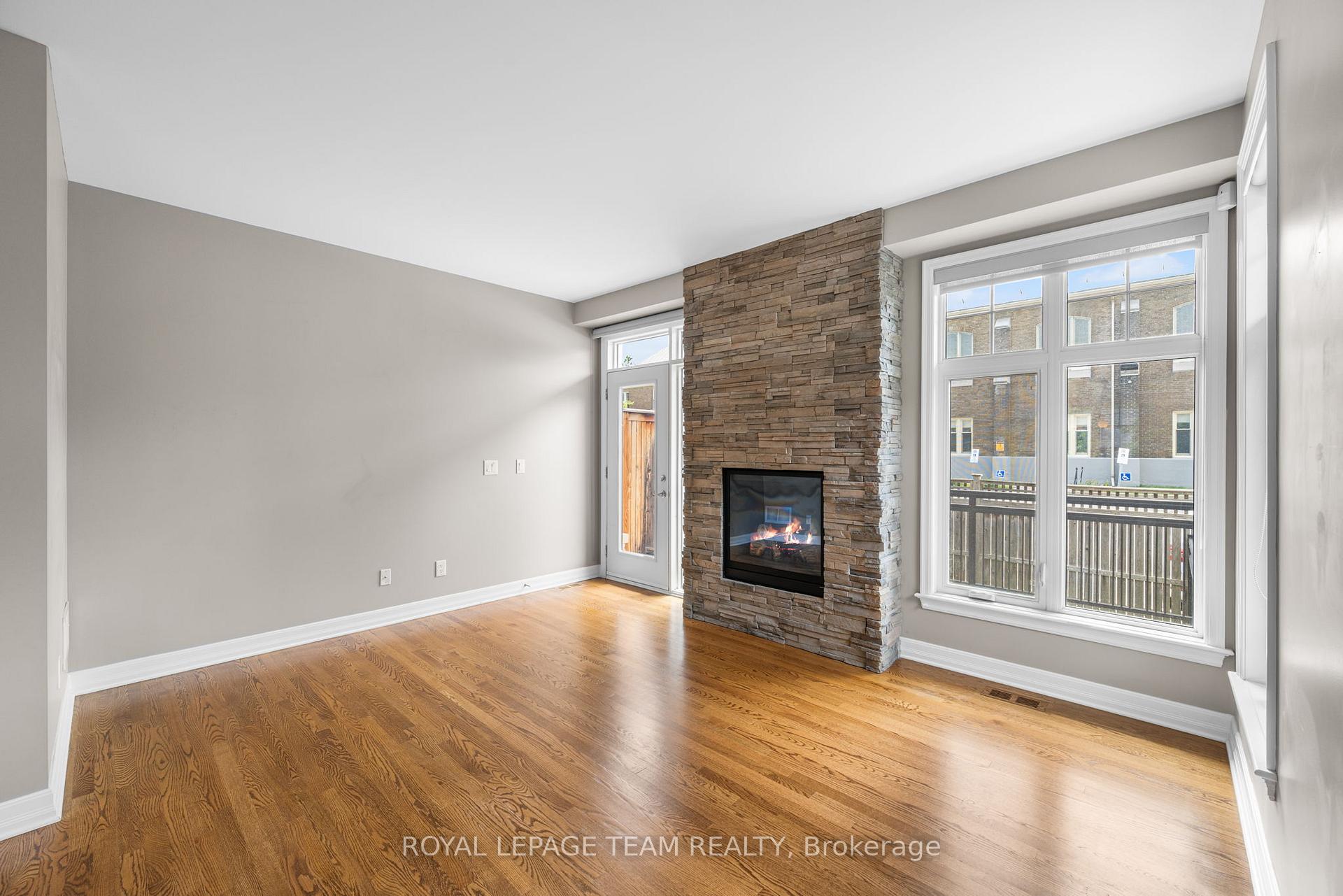 Photo 13 of 204 Dalkeith Private, Ottawa, Ottawa West — HOMEH