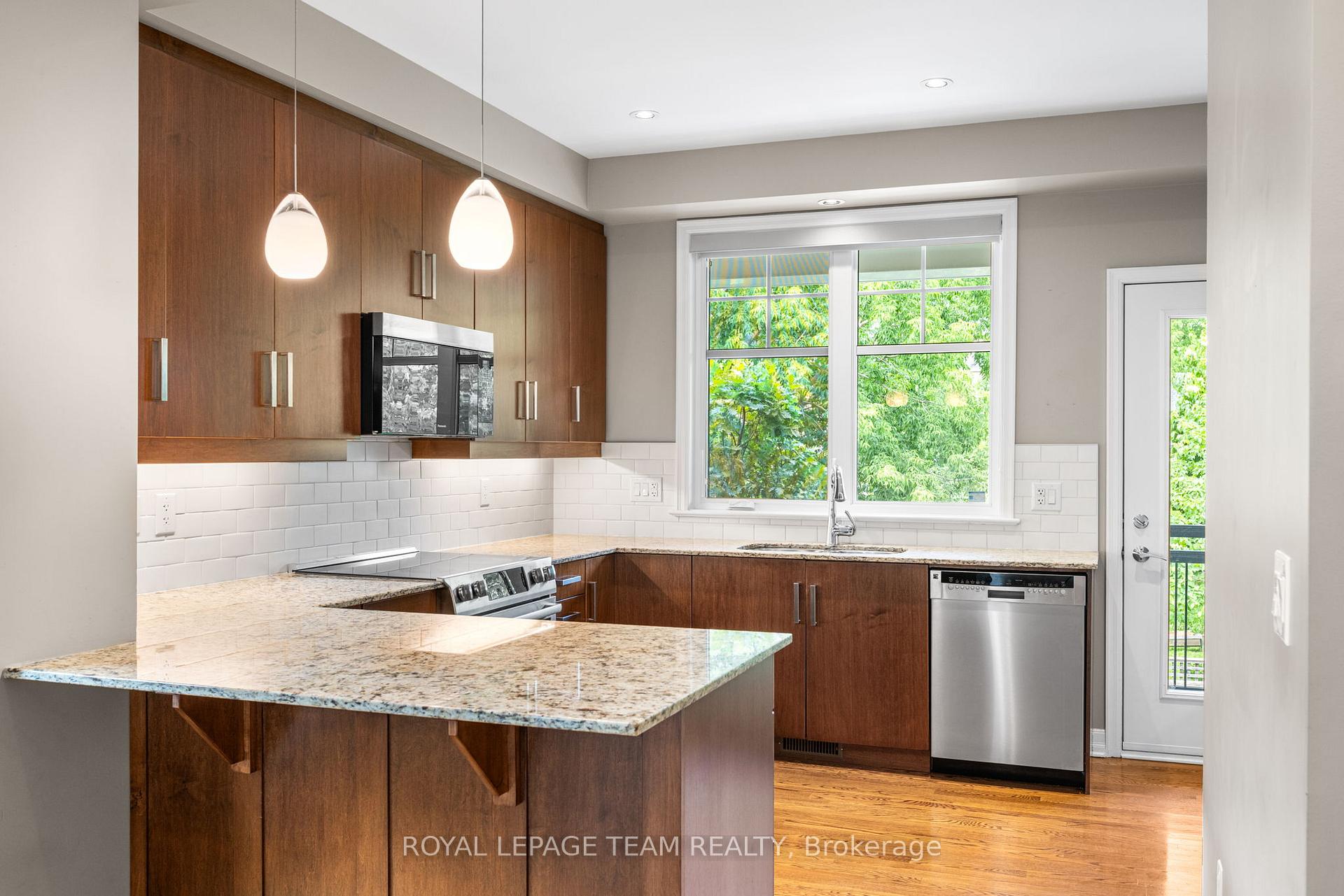 Photo 17 of 204 Dalkeith Private, Ottawa, Ottawa West — HOMEH