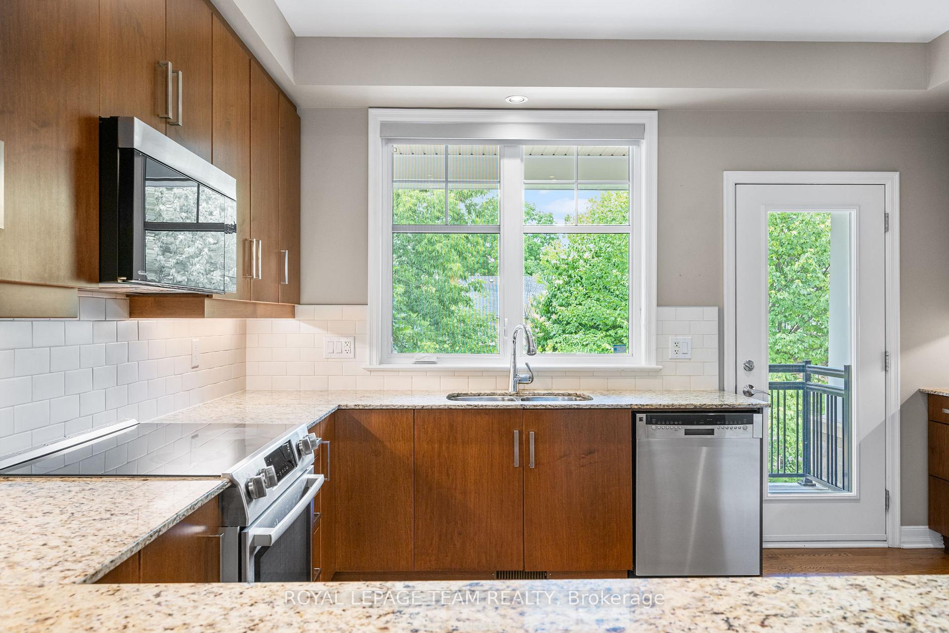 Photo 19 of 204 Dalkeith Private, Ottawa, Ottawa West — HOMEH