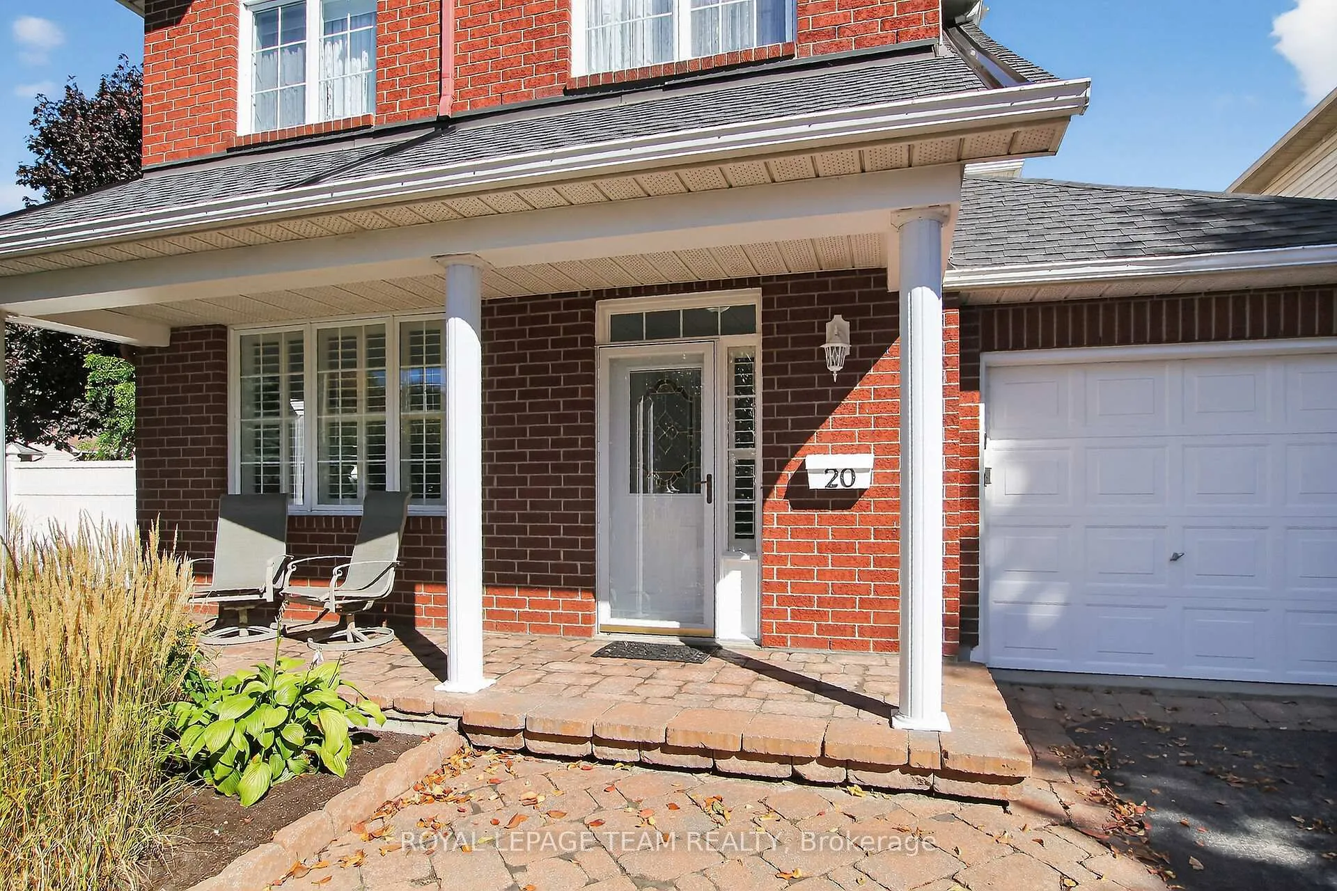 Photo 2 of 20 Vistapointe Drive, Ottawa, Barrhaven East — HOMEH