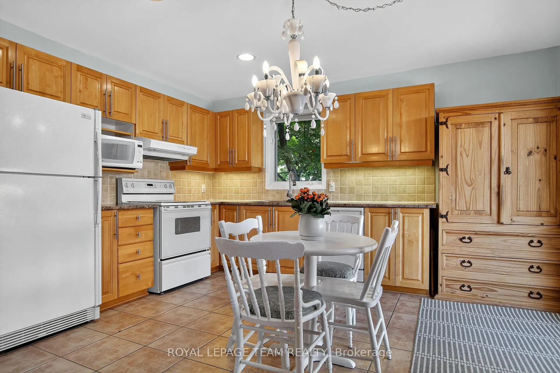 Photo 35 of 20 Vistapointe Drive, Ottawa, Barrhaven East — HOMEH