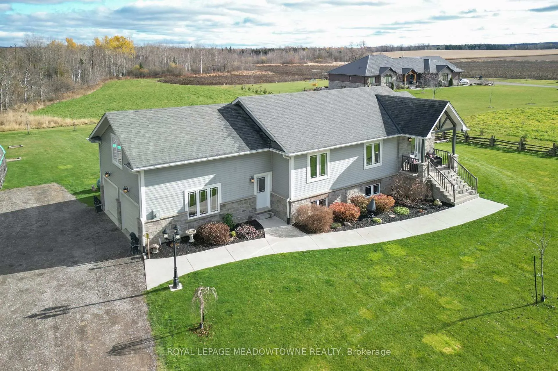Photo 44 of 515199 2nd Line, Amaranth, Rural Amaranth — HOMEH