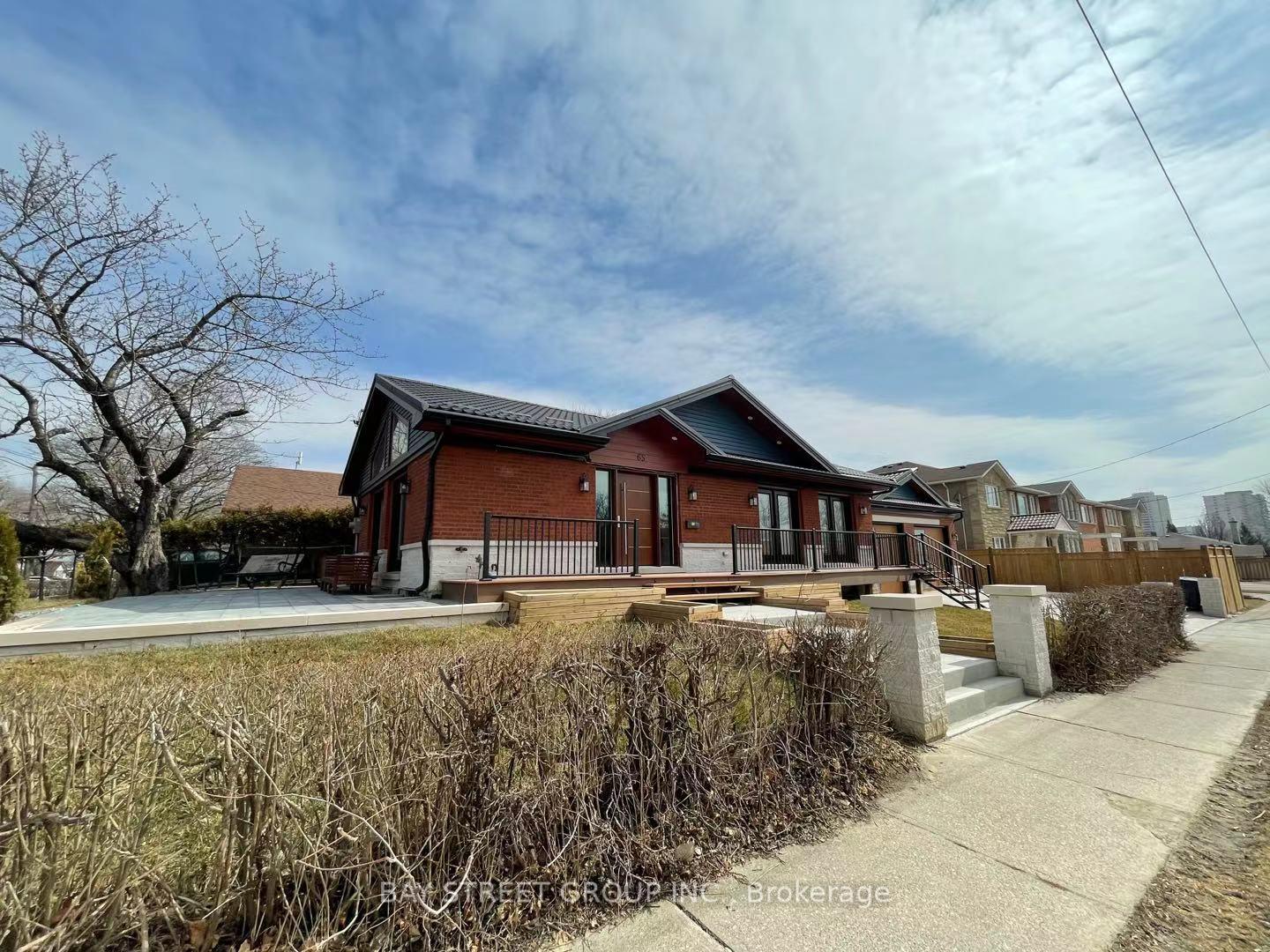 Photo 10 of 65 Windsor Road, Etobicoke, Kingsview Village-The Westway — HOMEH