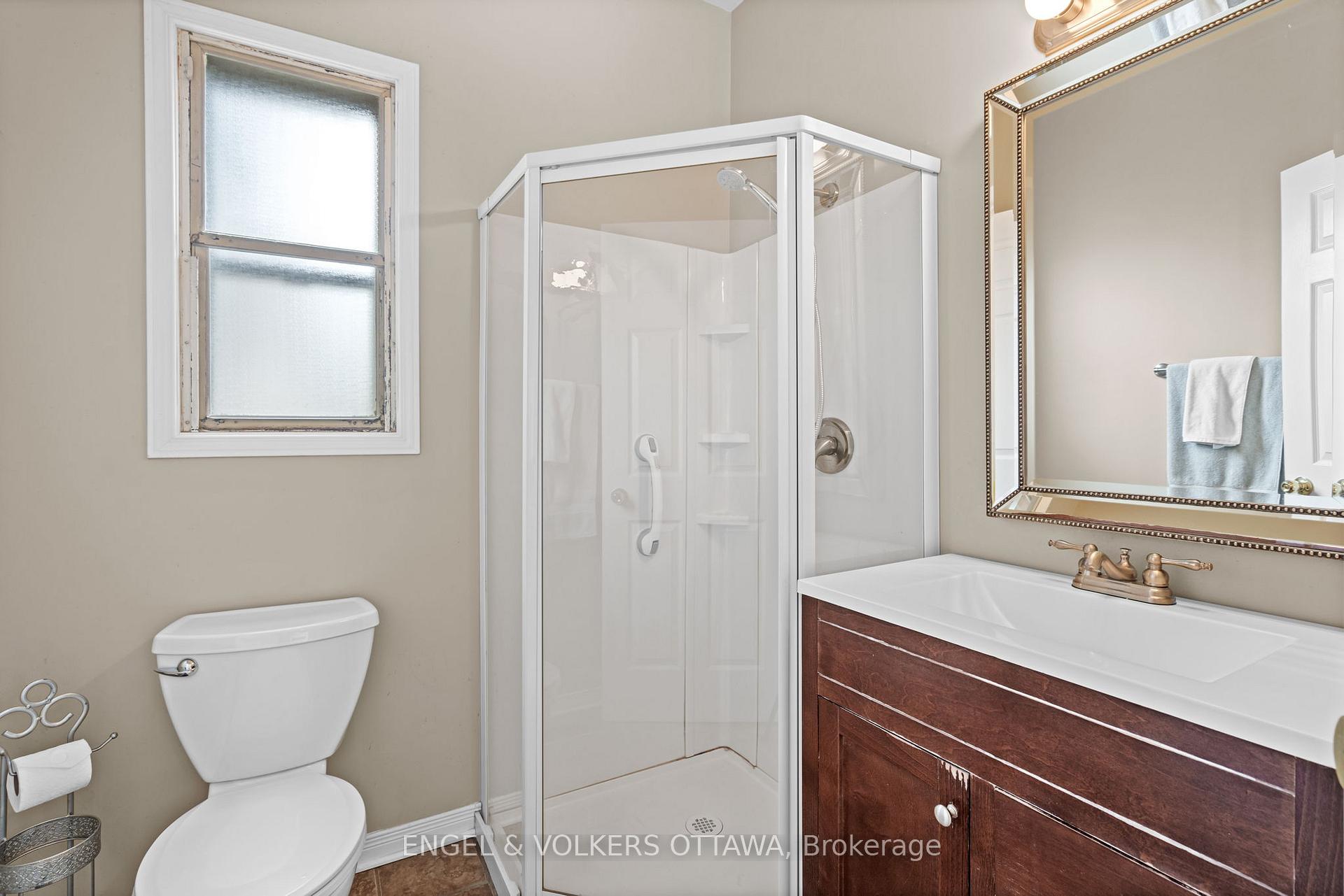 Photo 19 of 76 Huron Avenue N, Ottawa, Ottawa West — HOMEH