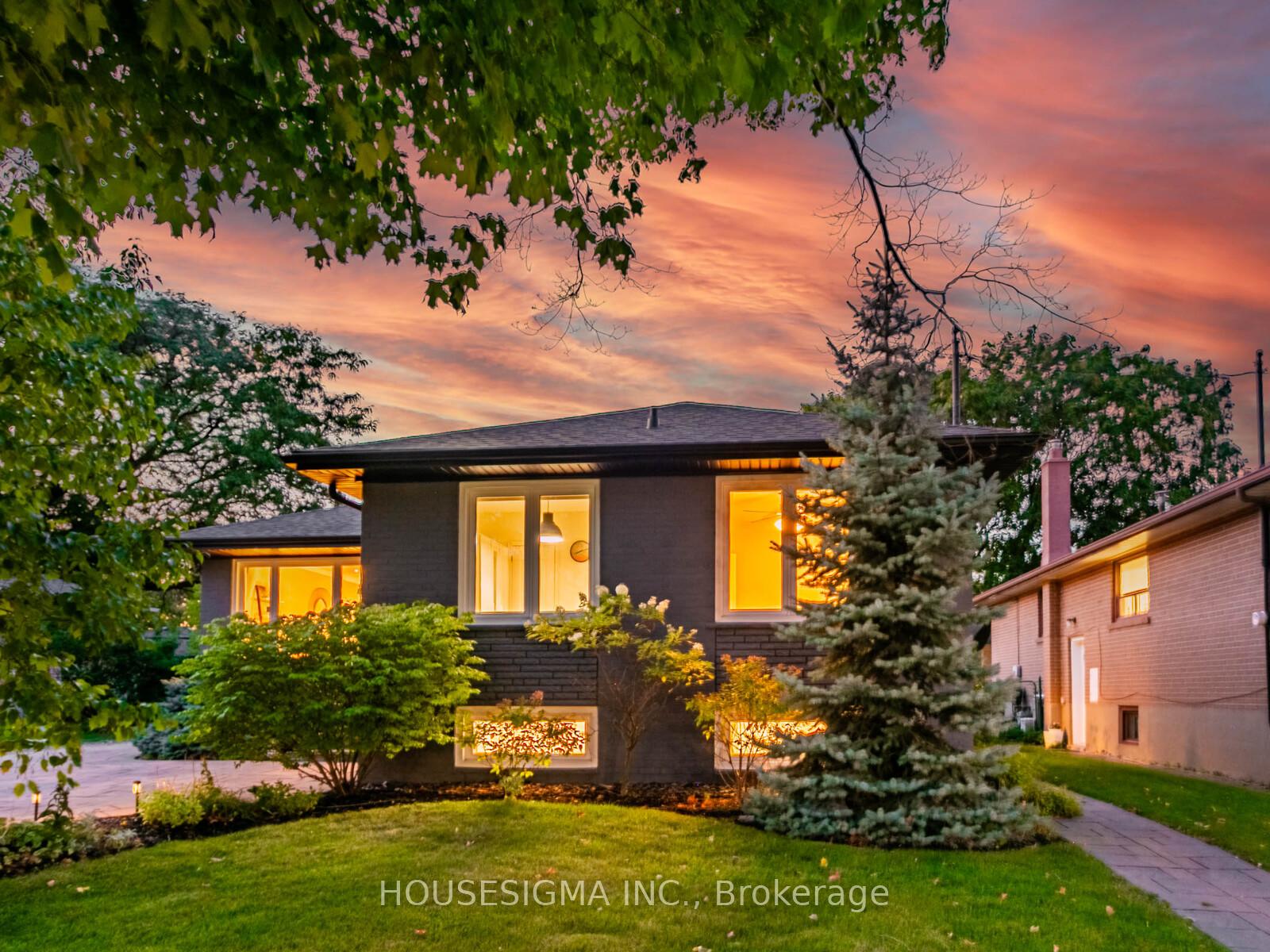 Photo 1 of 72 Ludstone Drive, Etobicoke, Willowridge-Martingrove-Richview — HOMEH