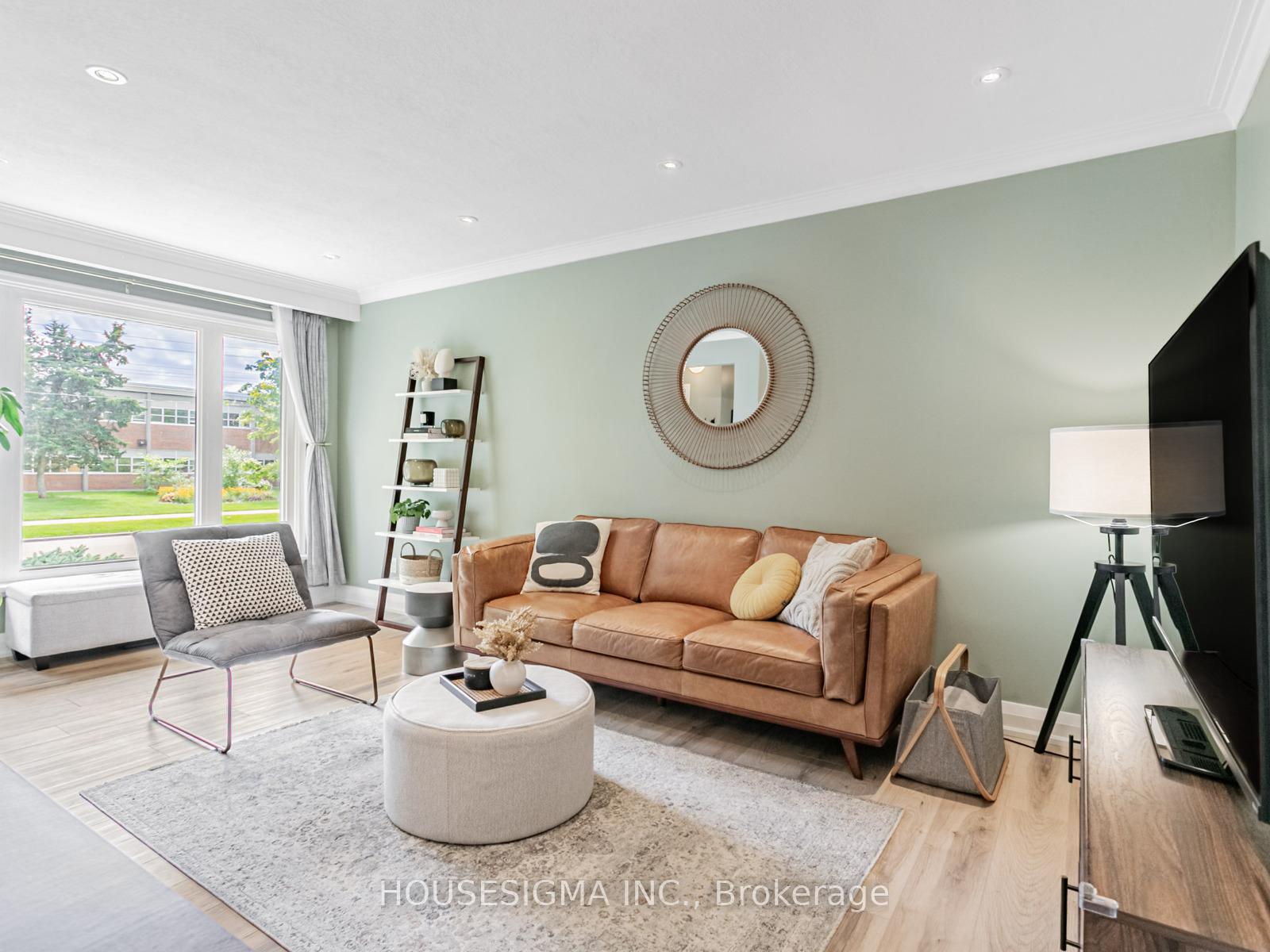 Photo 8 of 72 Ludstone Drive, Etobicoke, Willowridge-Martingrove-Richview — HOMEH