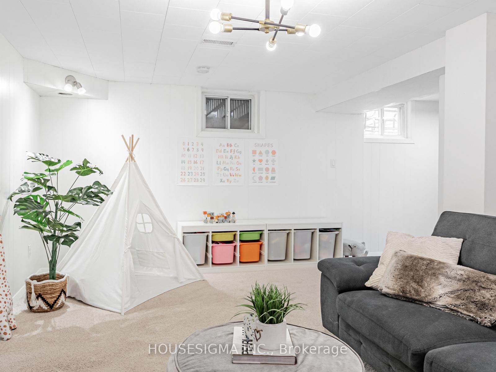 Photo 22 of 72 Ludstone Drive, Etobicoke, Willowridge-Martingrove-Richview — HOMEH