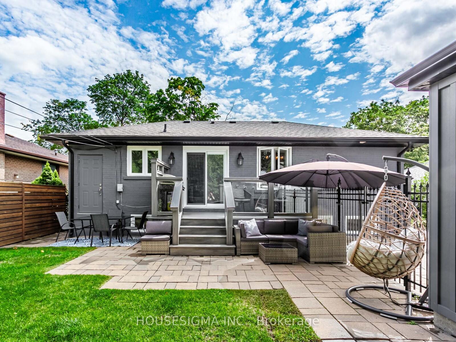 Photo 35 of 72 Ludstone Drive, Etobicoke, Willowridge-Martingrove-Richview — HOMEH