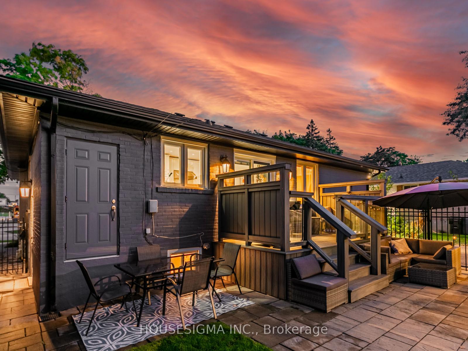 Photo 41 of 72 Ludstone Drive, Etobicoke, Willowridge-Martingrove-Richview — HOMEH