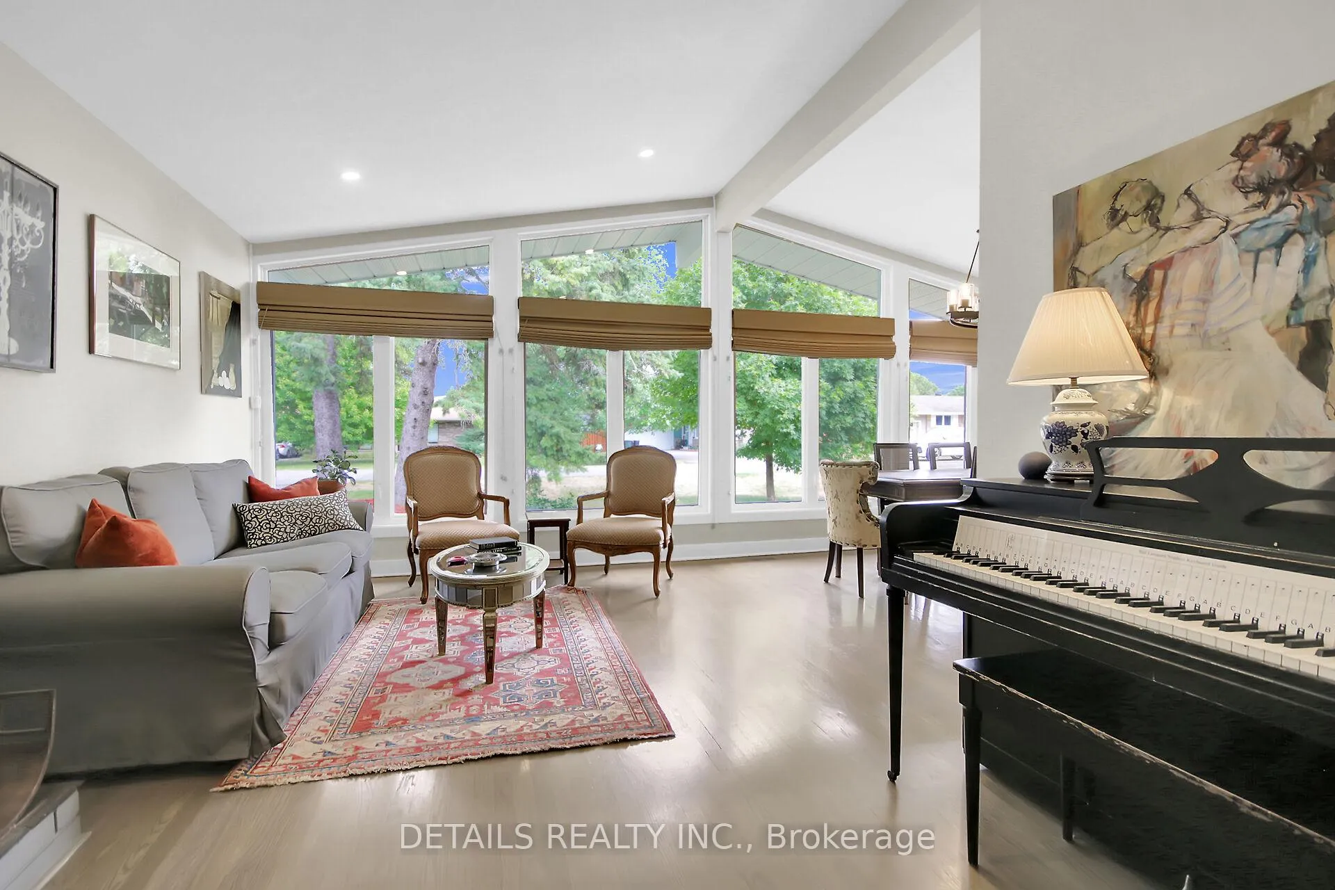 Photo 11 of 10 Aberfeldy Street, Ottawa, Arbeatha Park — HOMEH