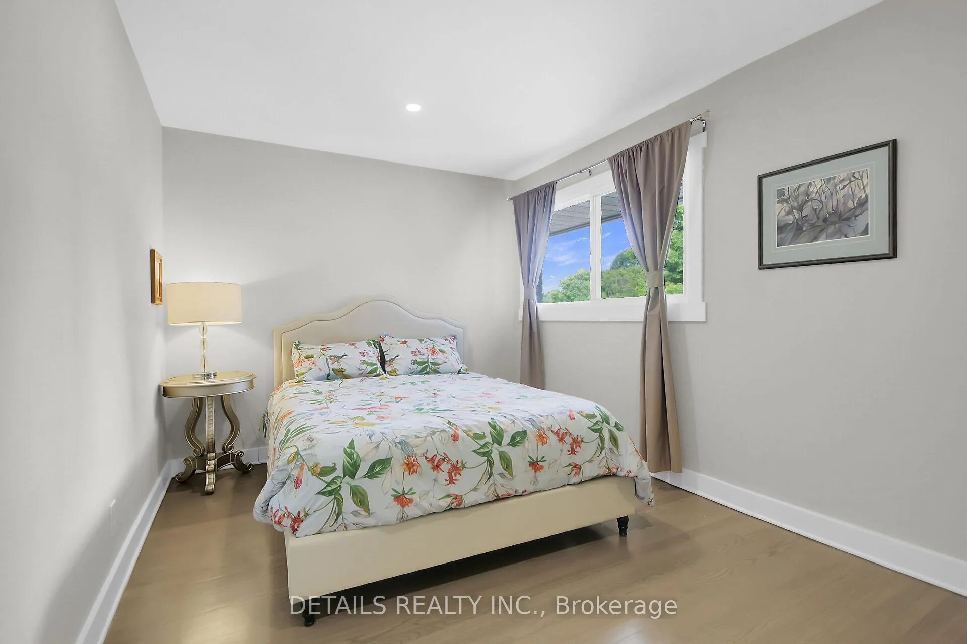 Photo 60 of 10 Aberfeldy Street, Ottawa, Arbeatha Park — HOMEH