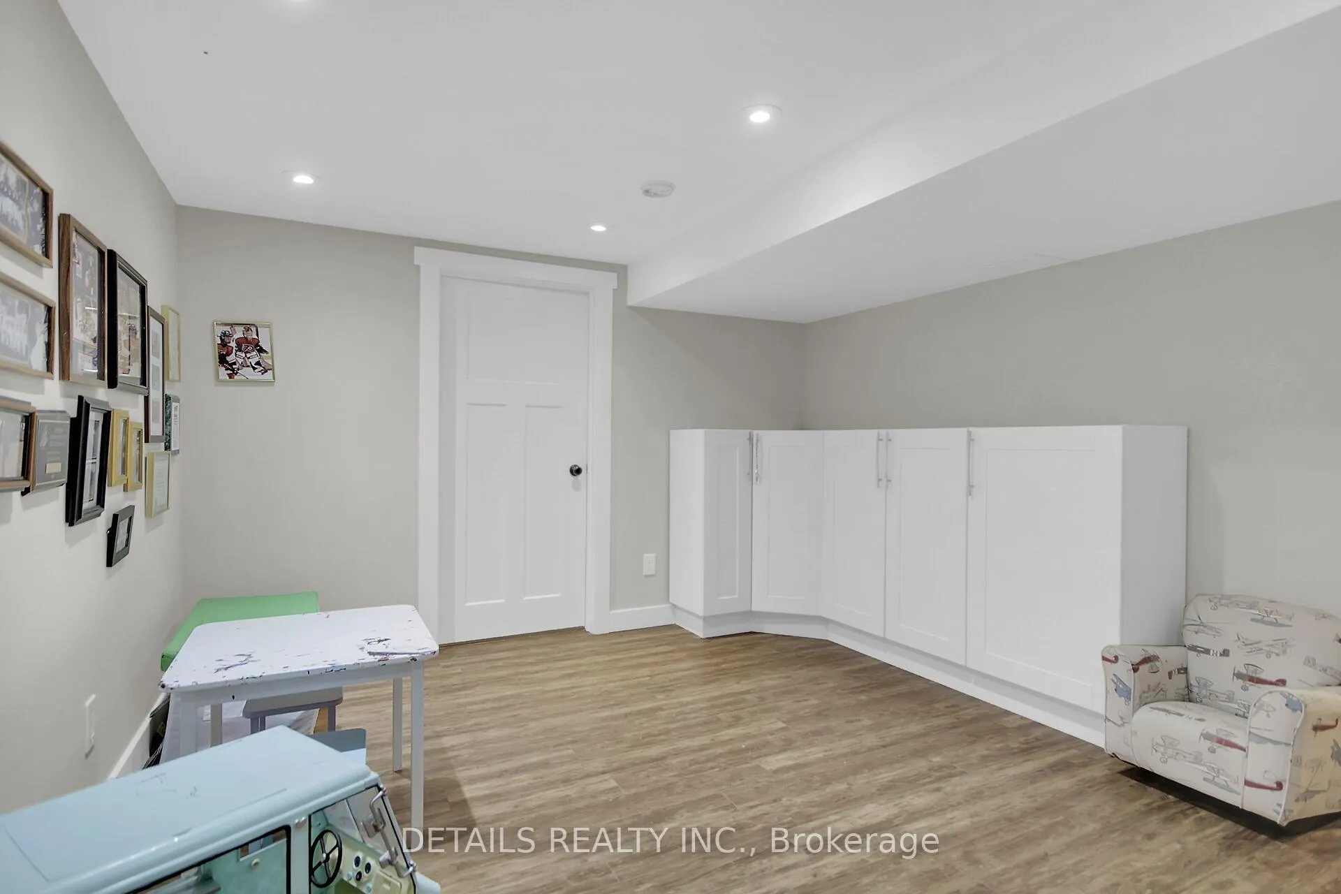 Photo 82 of 10 Aberfeldy Street, Ottawa, Arbeatha Park — HOMEH