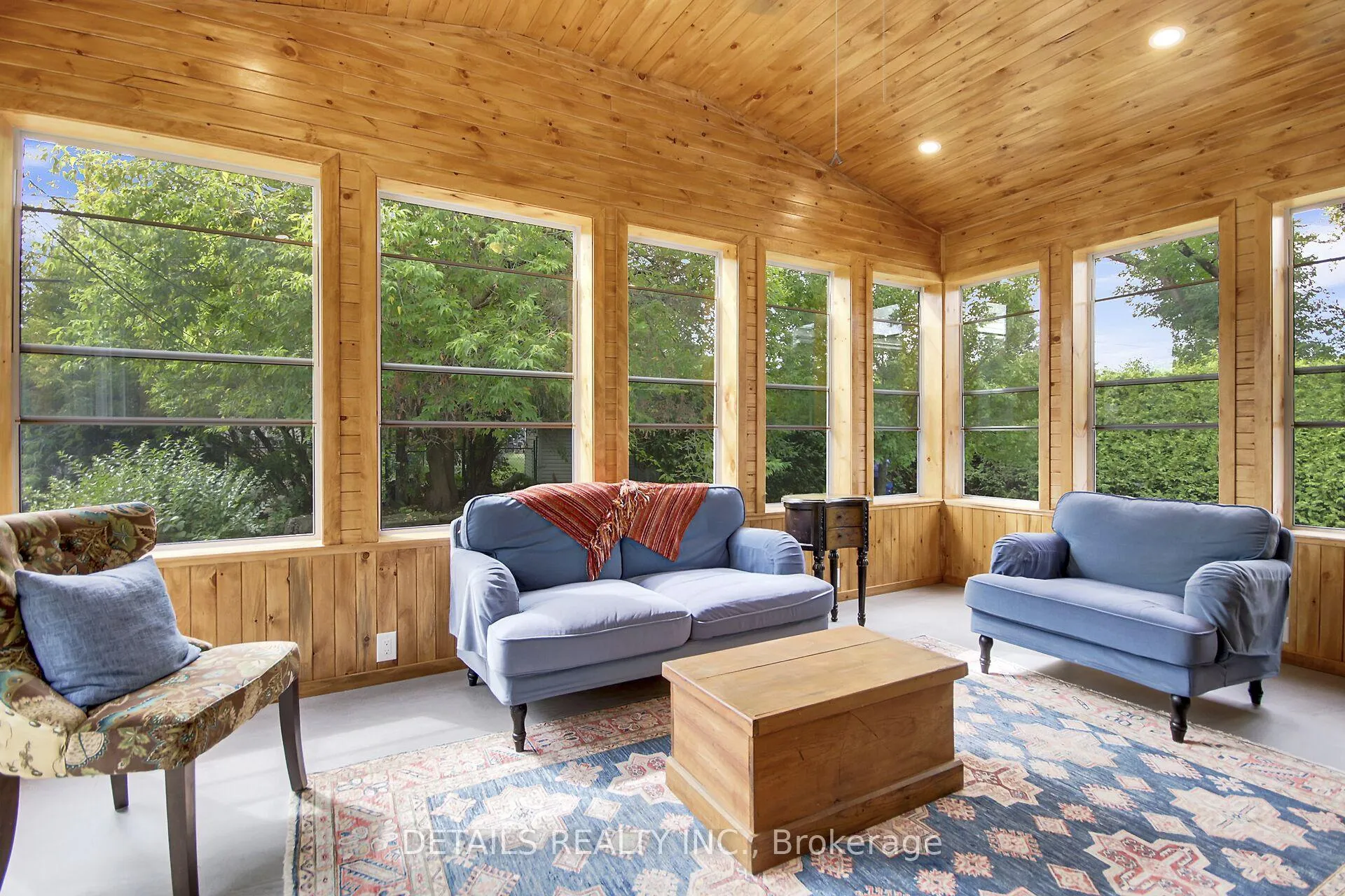 Photo 94 of 10 Aberfeldy Street, Ottawa, Arbeatha Park — HOMEH