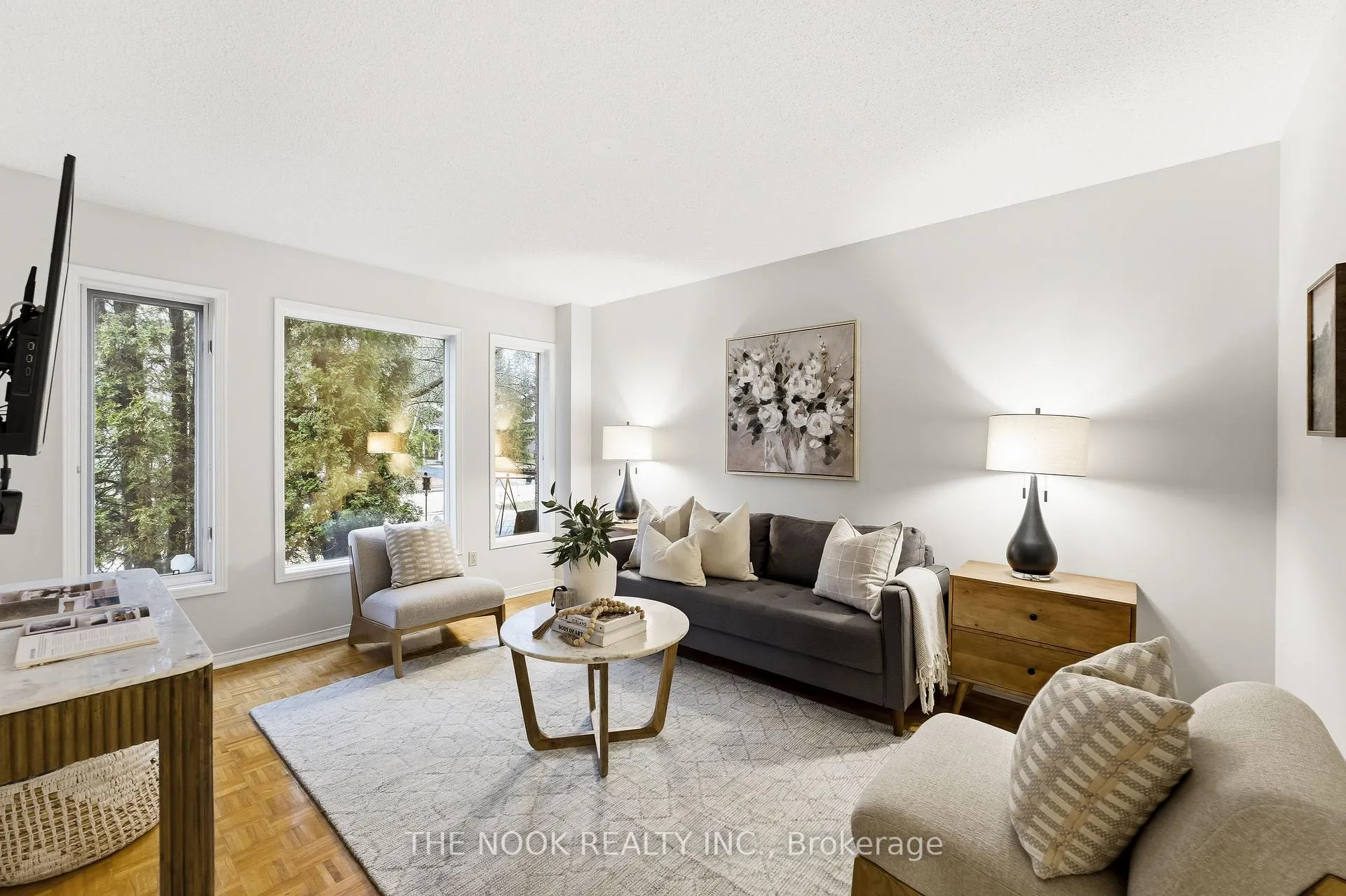 Photo 4 of 1565 Oakburn Street, Pickering, Highbush — HOMEH