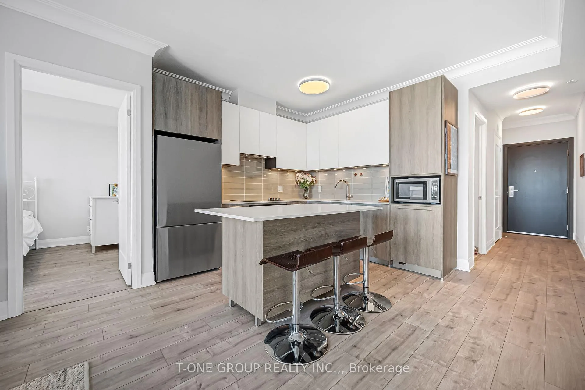 Photo 7 of Unit 3006, 18 Water Walk Drive, Markham, Unionville — HOMEH