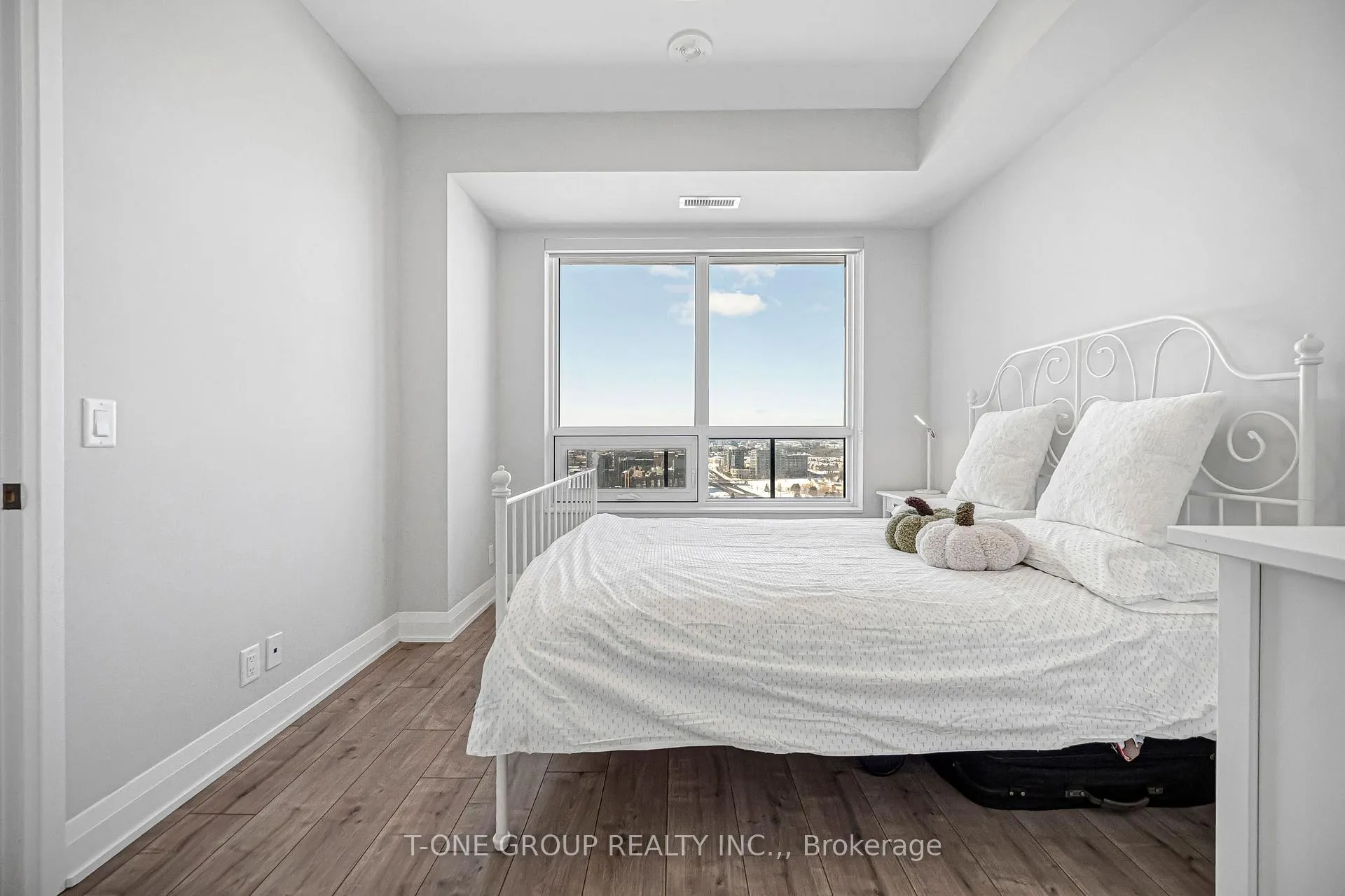 Photo 28 of Unit 3006, 18 Water Walk Drive, Markham, Unionville — HOMEH