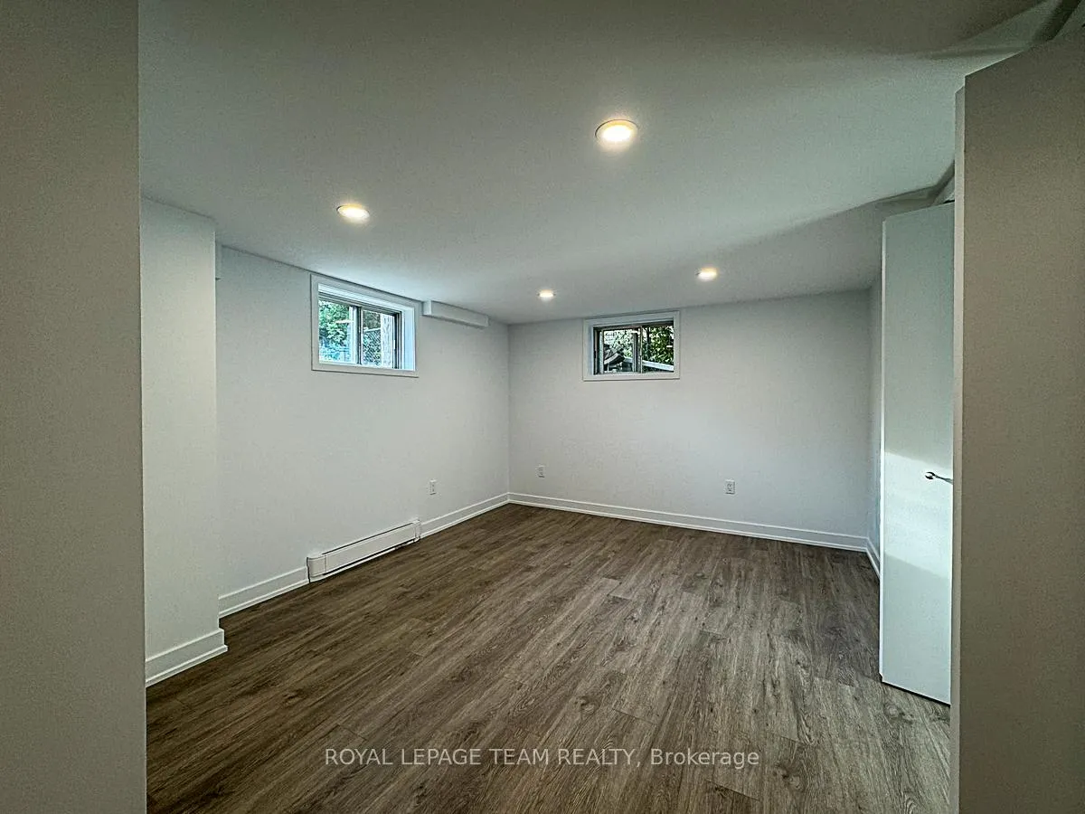 Photo 55 of 70 Crownhill Street, Ottawa, Cardinal Heights — HOMEH