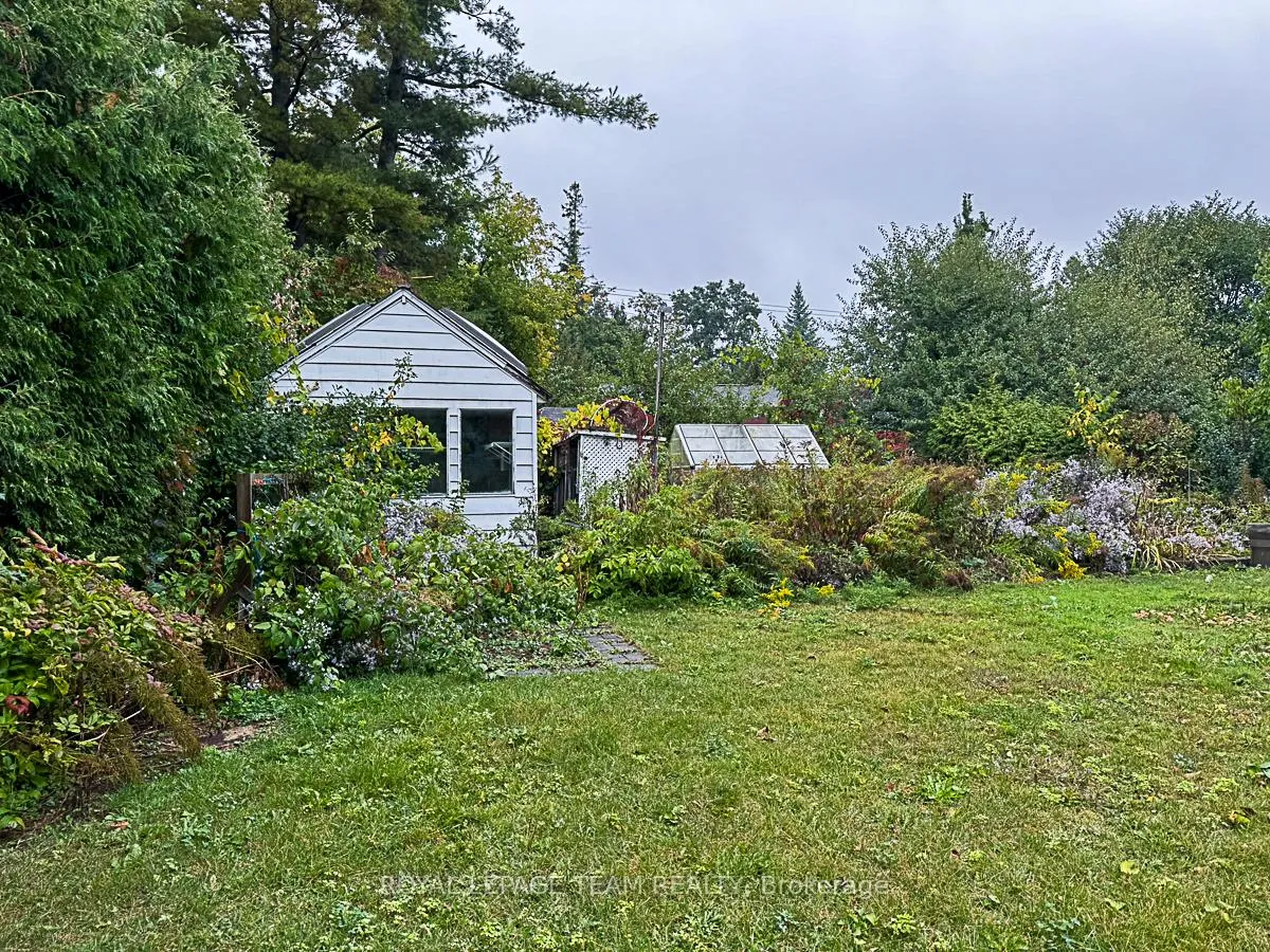 Photo 94 of 70 Crownhill Street, Ottawa, Cardinal Heights — HOMEH