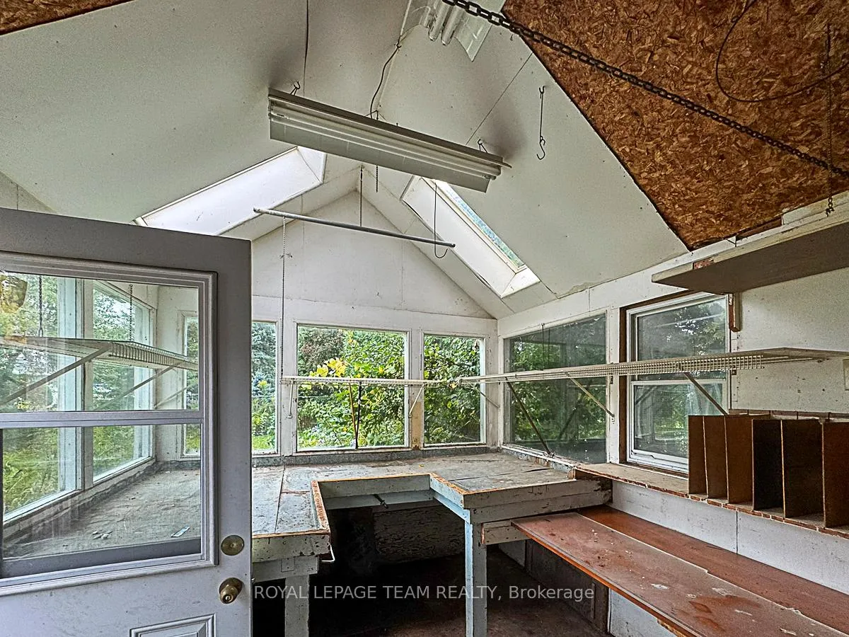 Photo 101 of 70 Crownhill Street, Ottawa, Cardinal Heights — HOMEH