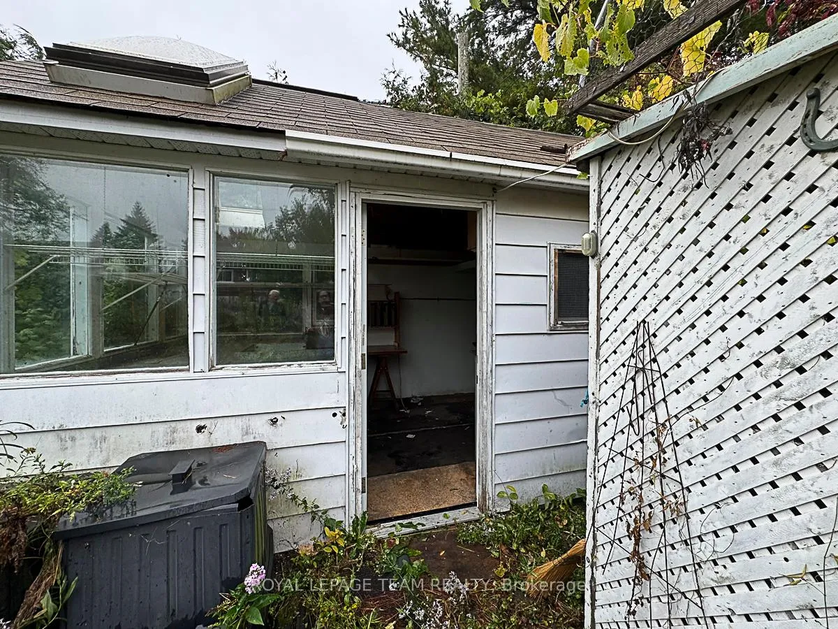 Photo 107 of 70 Crownhill Street, Ottawa, Cardinal Heights — HOMEH
