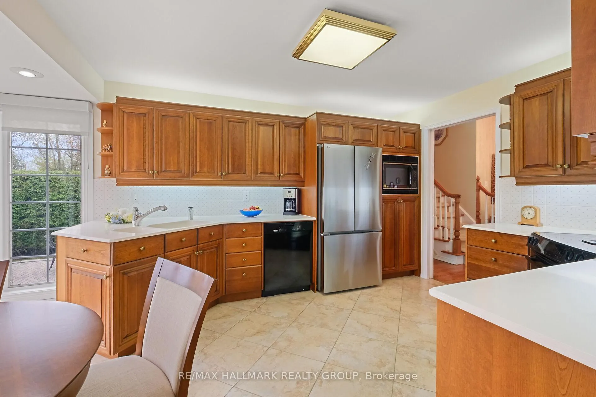 Photo 44 of 37 Wedgewood Crescent, Ottawa, Blackburn Hamlet — HOMEH