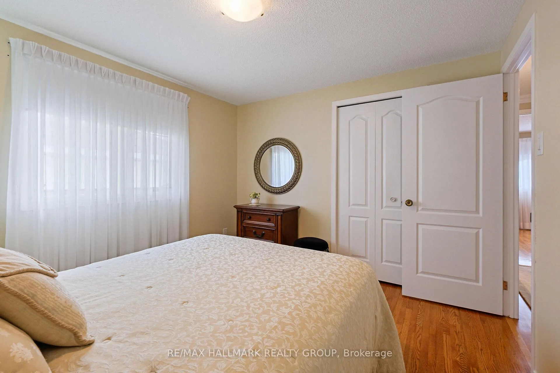 Photo 93 of 37 Wedgewood Crescent, Ottawa, Blackburn Hamlet — HOMEH