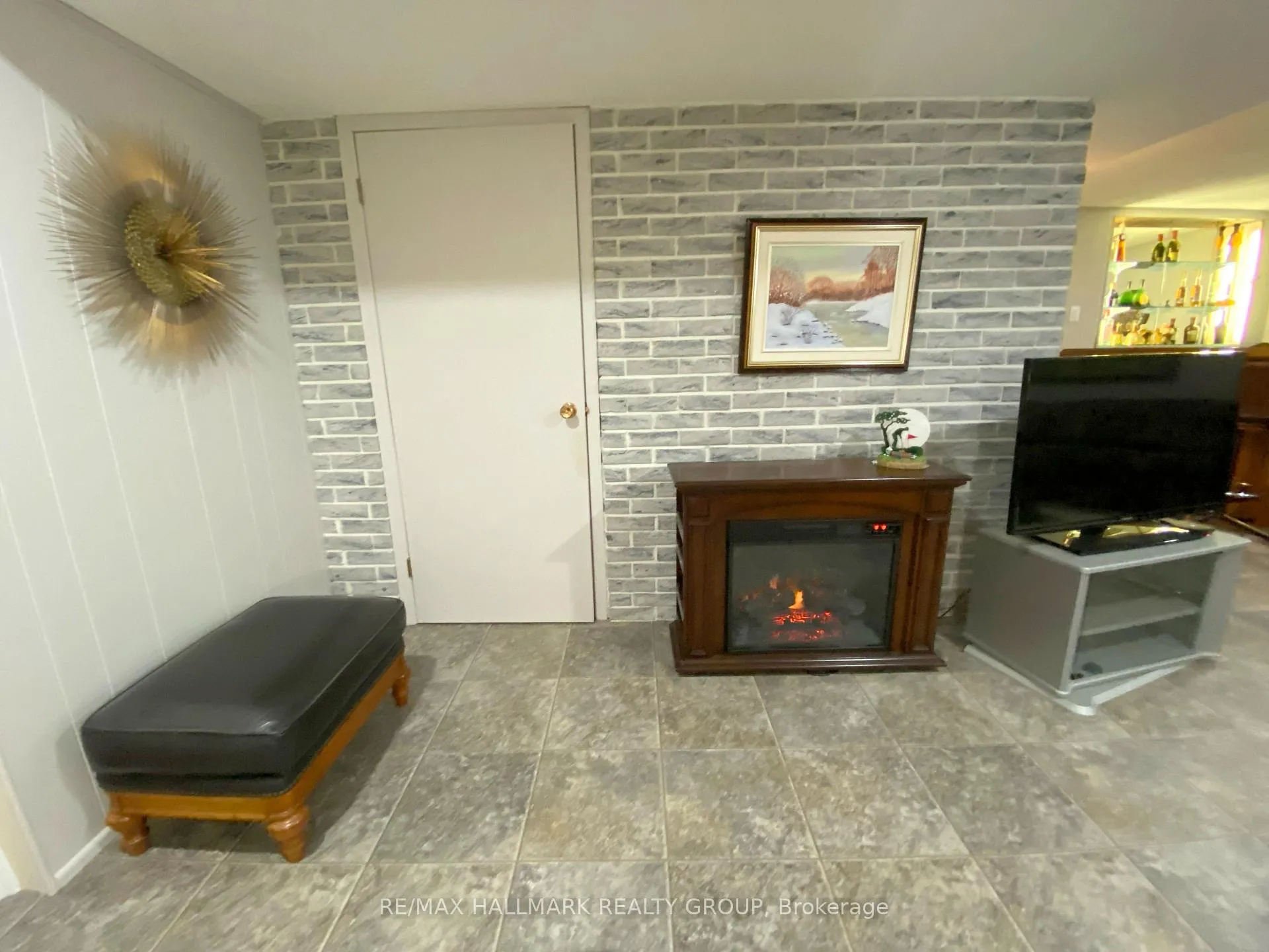 Photo 148 of 37 Wedgewood Crescent, Ottawa, Blackburn Hamlet — HOMEH