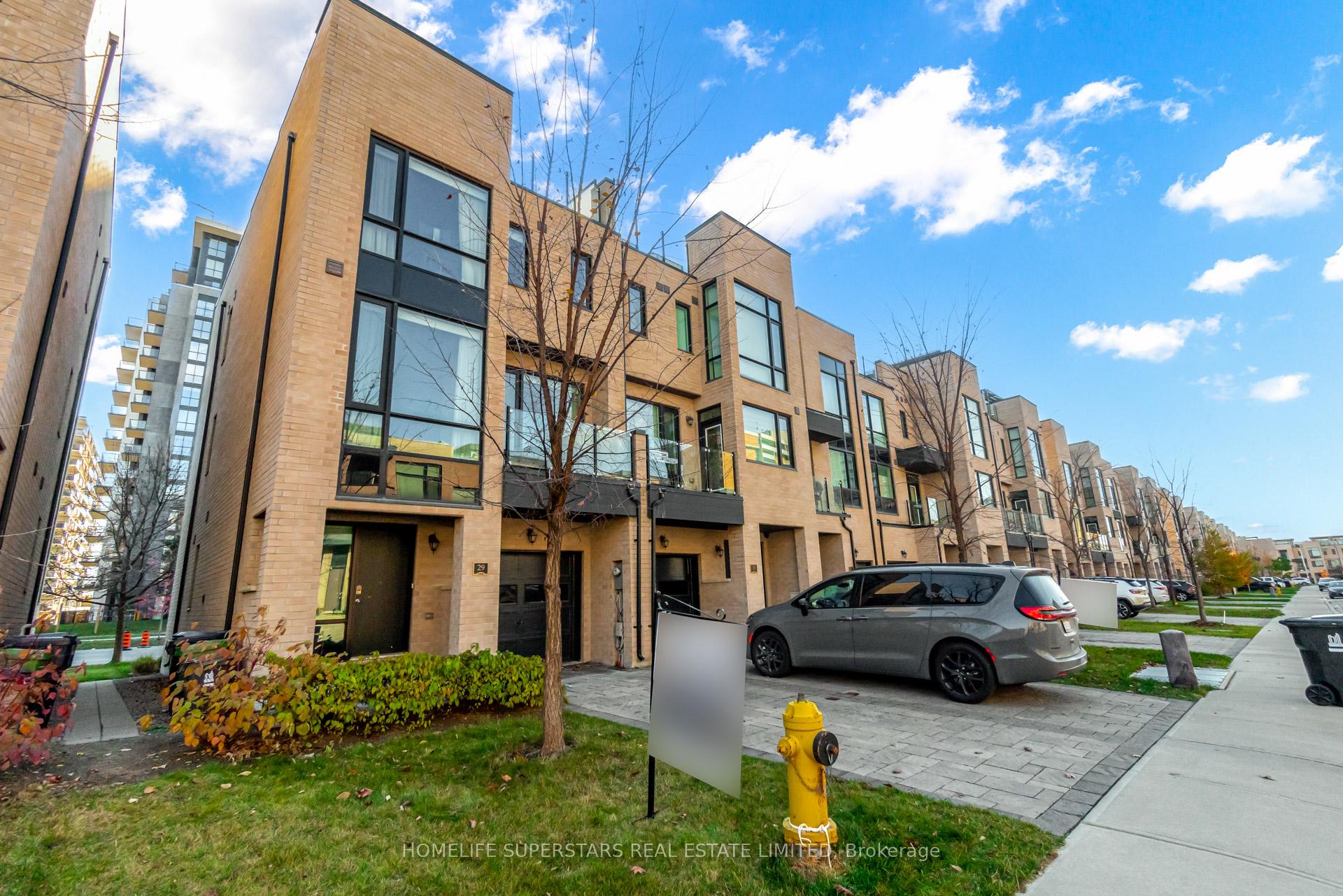 Photo 2 of 29 Pony Farm Drive, Etobicoke, Willowridge-Martingrove-Richview — HOMEH