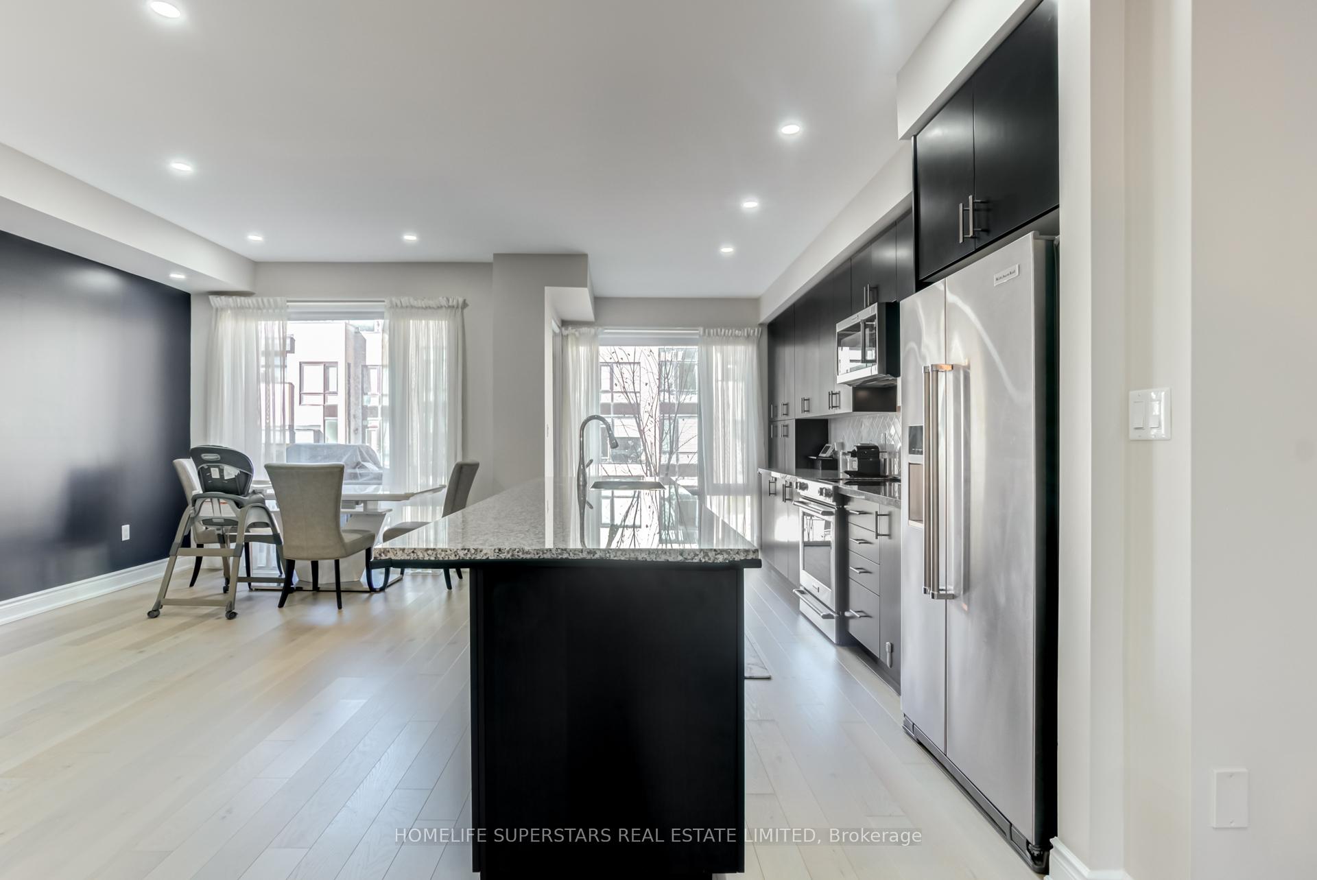 Photo 7 of 29 Pony Farm Drive, Etobicoke, Willowridge-Martingrove-Richview — HOMEH