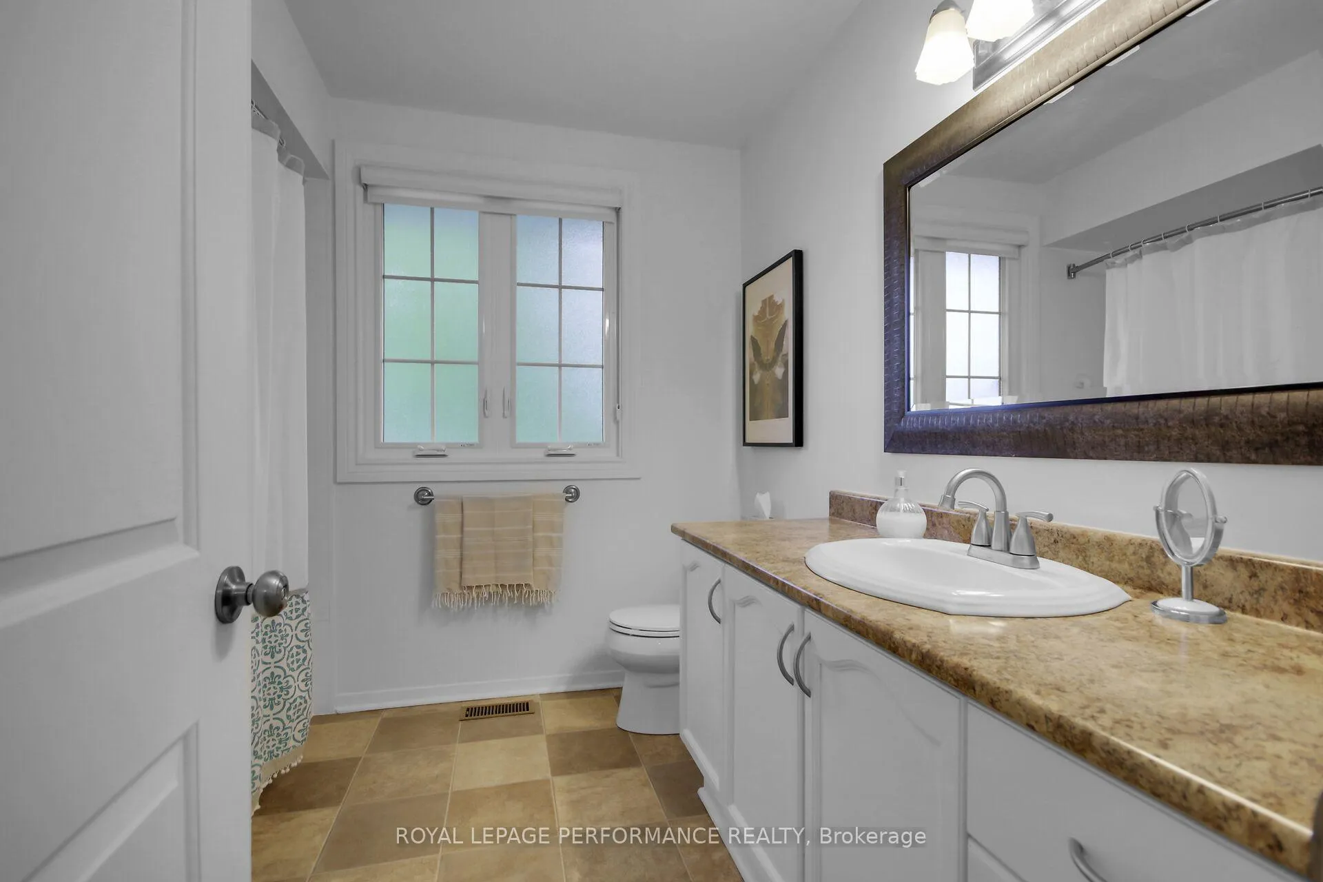 Photo 44 of 900 Walkley Road, Ottawa, Riverside Park South — HOMEH