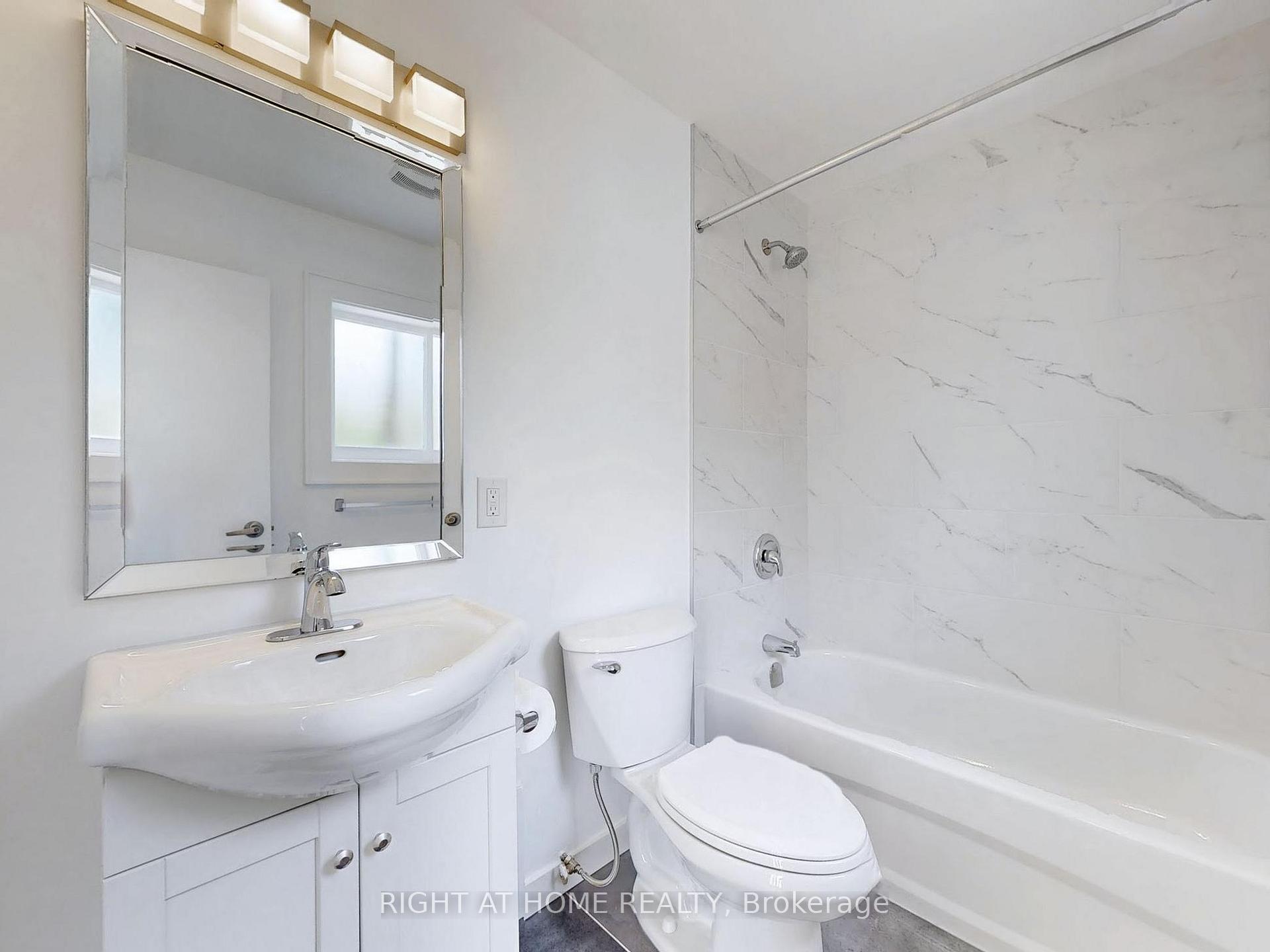 Photo 6 of 668 Scarlett Road, Etobicoke, Humber Heights — HOMEH