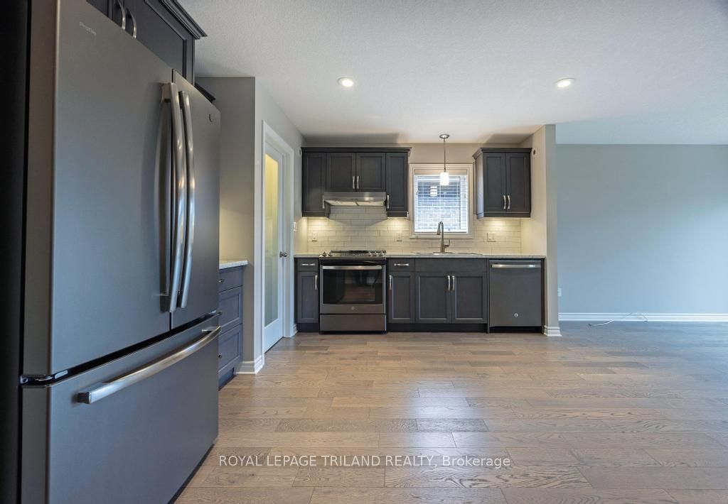 Photo 45 of 16 Ashberry Place, St. Thomas — HOMEH
