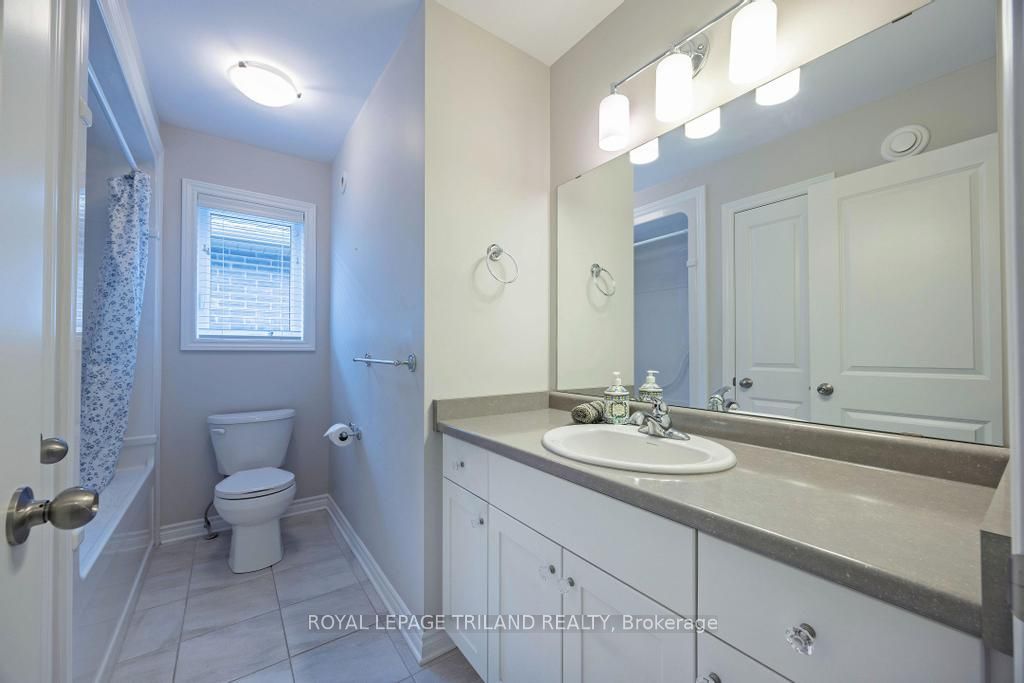 Photo 42 of 16 Ashberry Place, St. Thomas — HOMEH