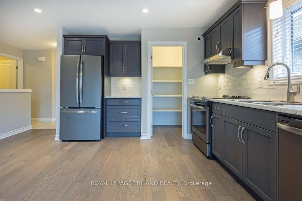 Photo 47 of 16 Ashberry Place, St. Thomas — HOMEH
