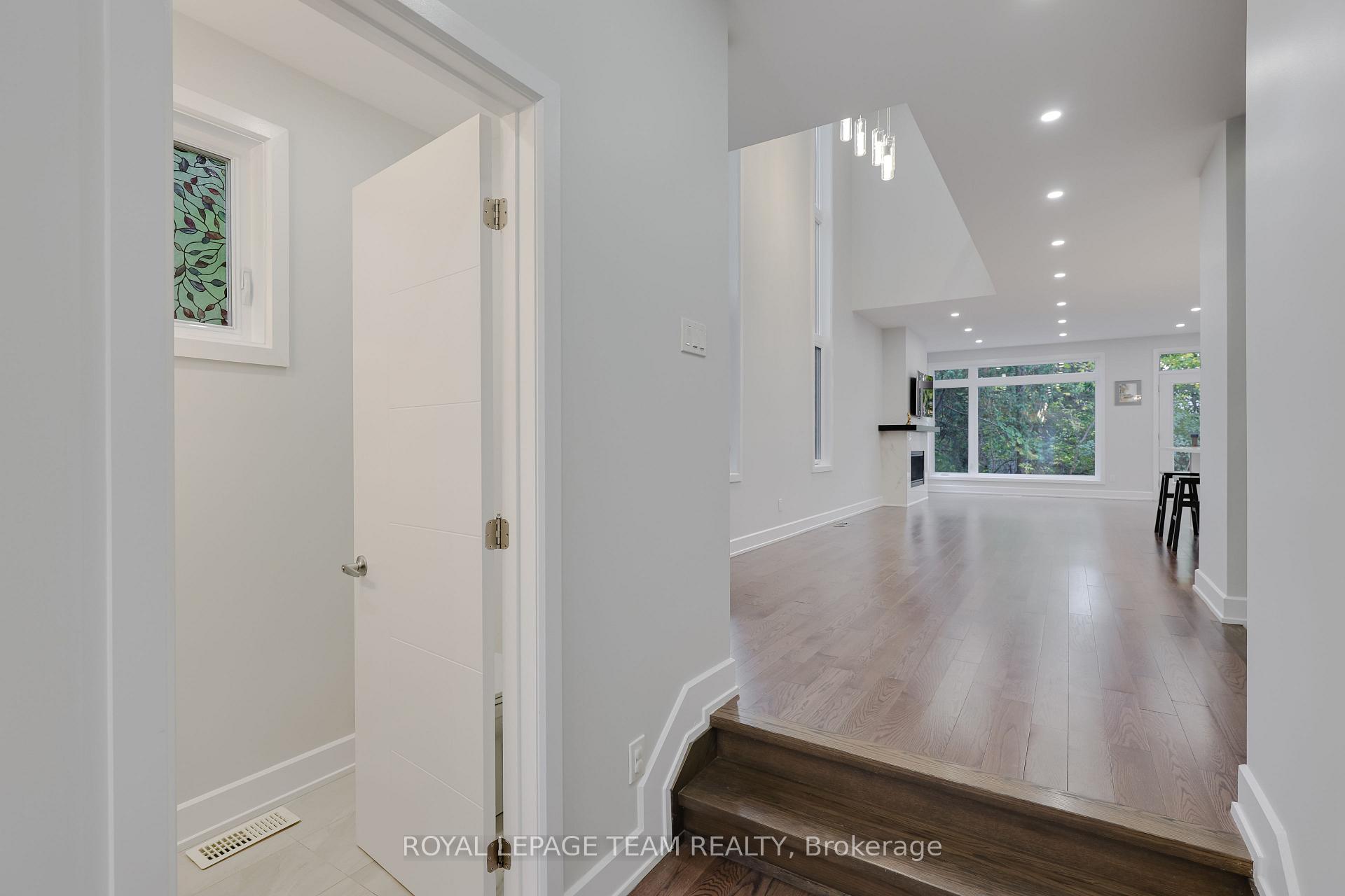Photo 9 of 38 Sunnymede Avenue, Ottawa, Ottawa West/Tunneys Pasture — HOMEH