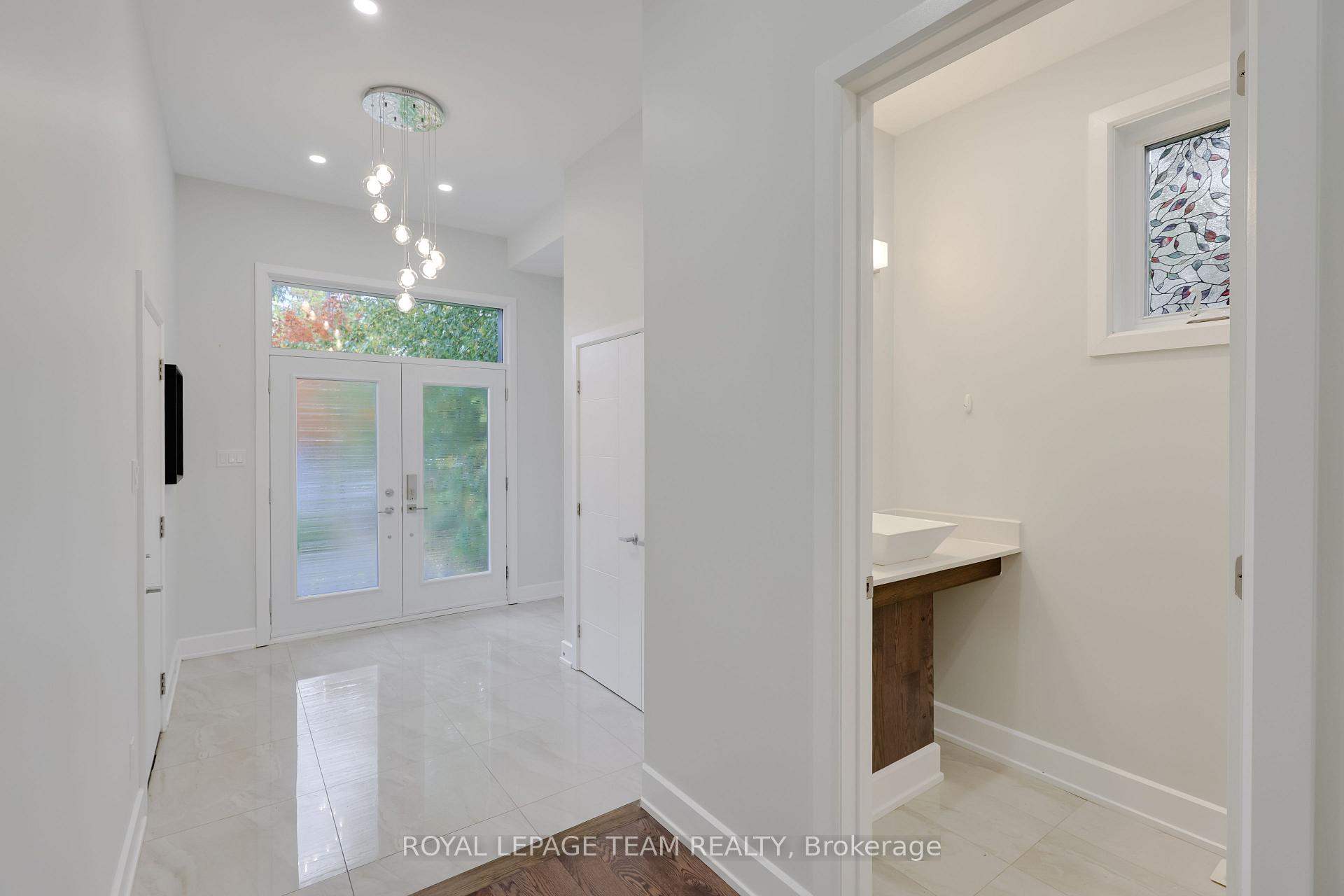 Photo 10 of 38 Sunnymede Avenue, Ottawa, Ottawa West/Tunneys Pasture — HOMEH