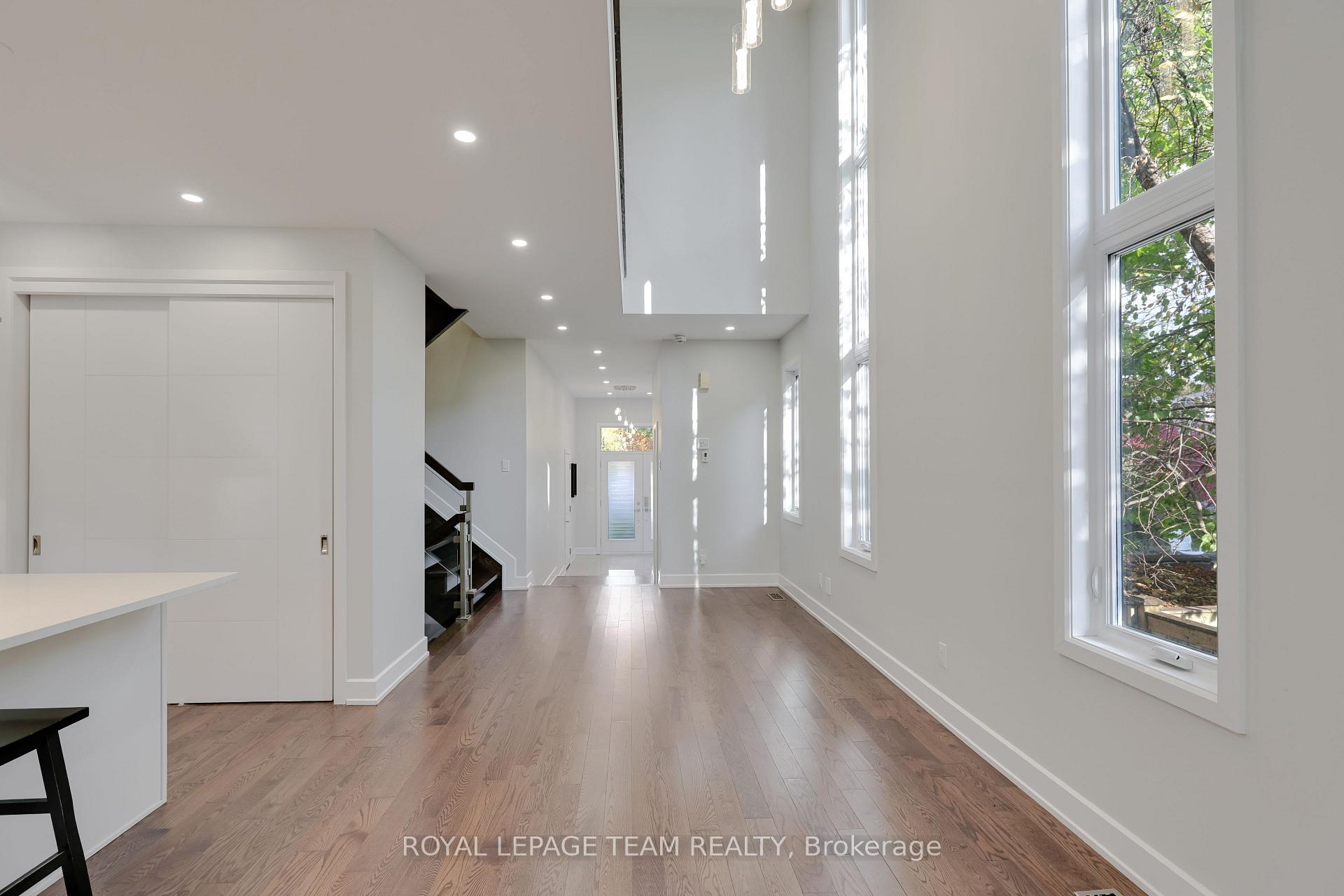 Photo 16 of 38 Sunnymede Avenue, Ottawa, Ottawa West/Tunneys Pasture — HOMEH